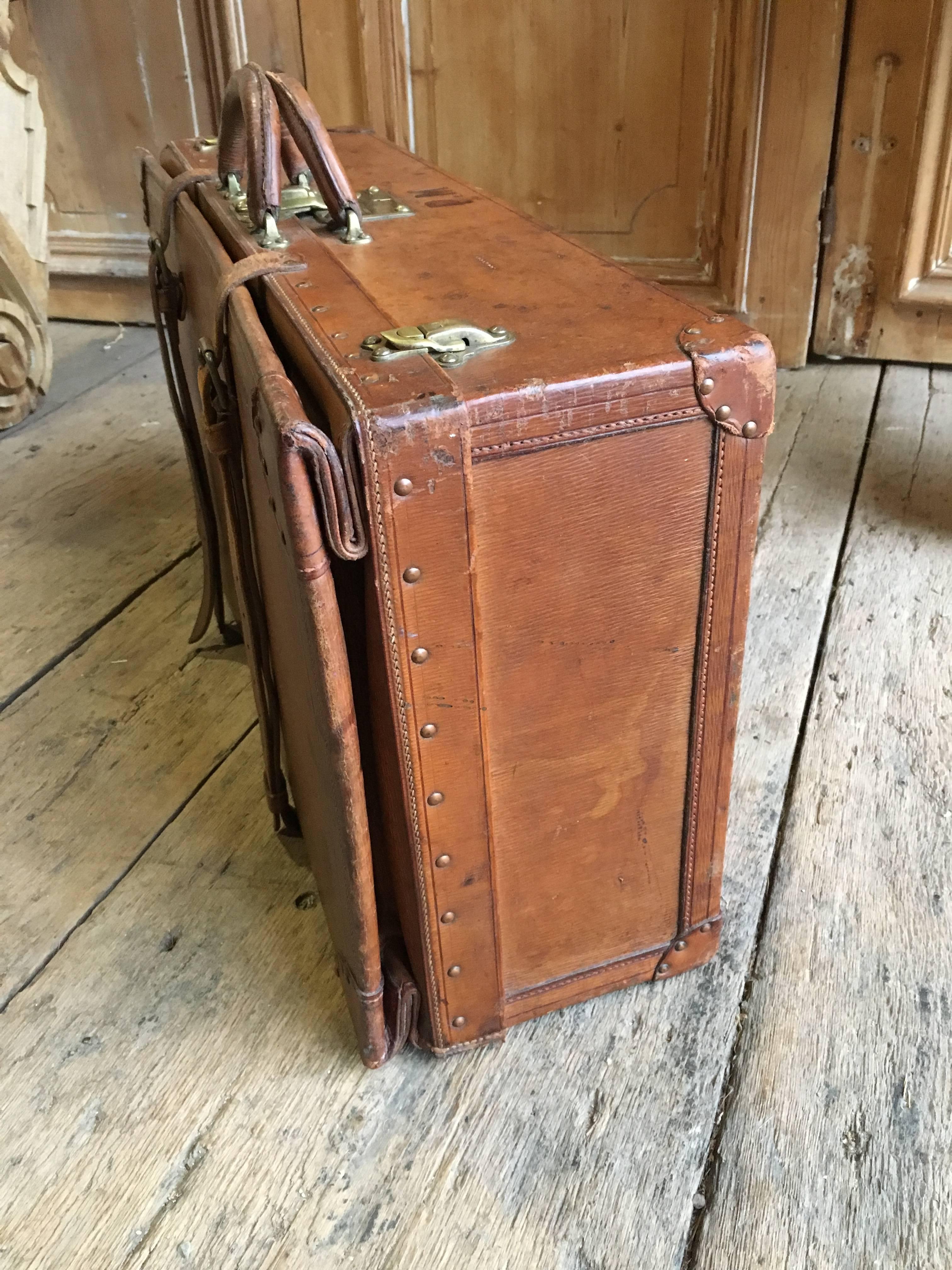 Louis Vuitton Suitcase, circa 1910 In Excellent Condition In Doylestown, PA