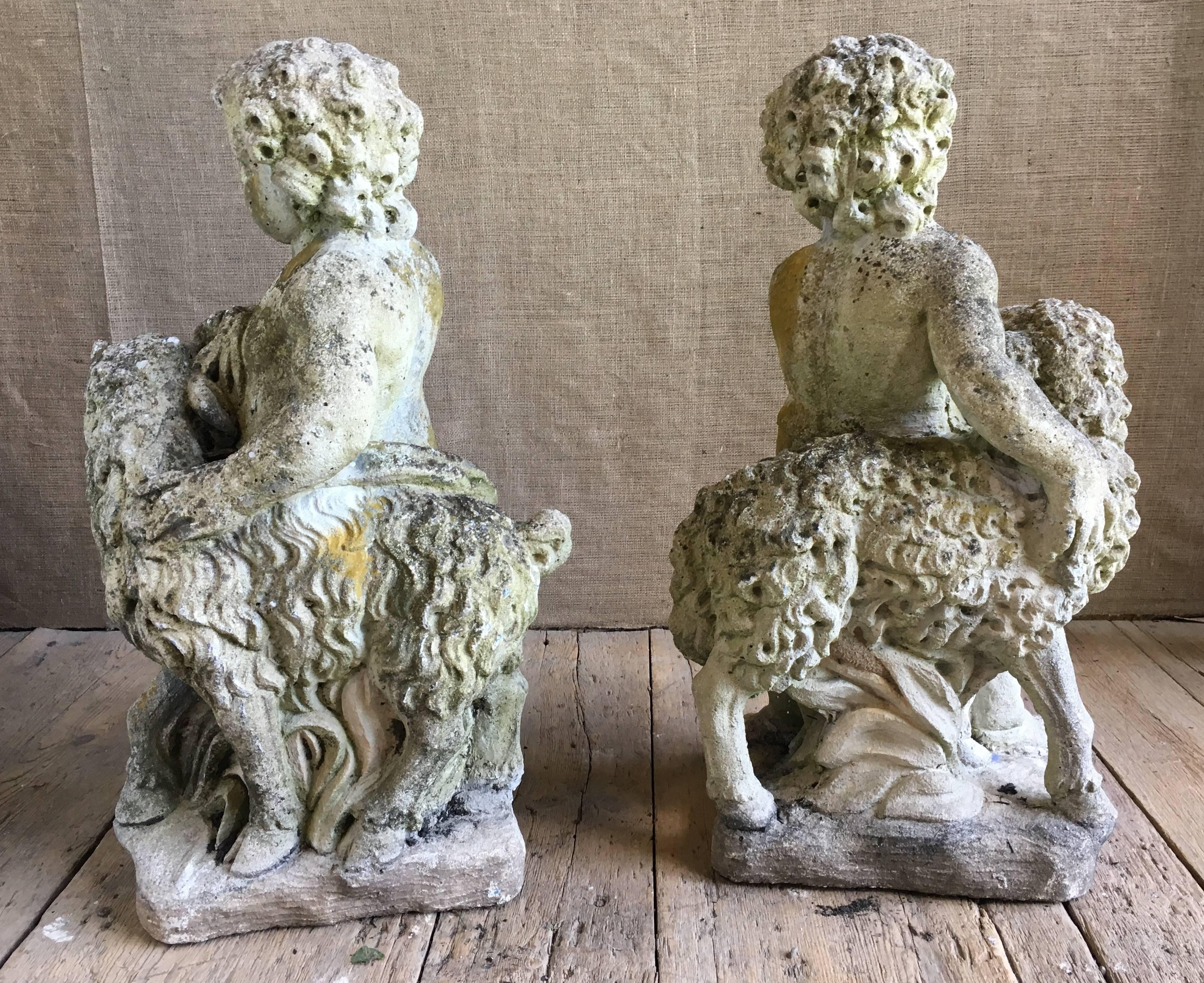 putti statue