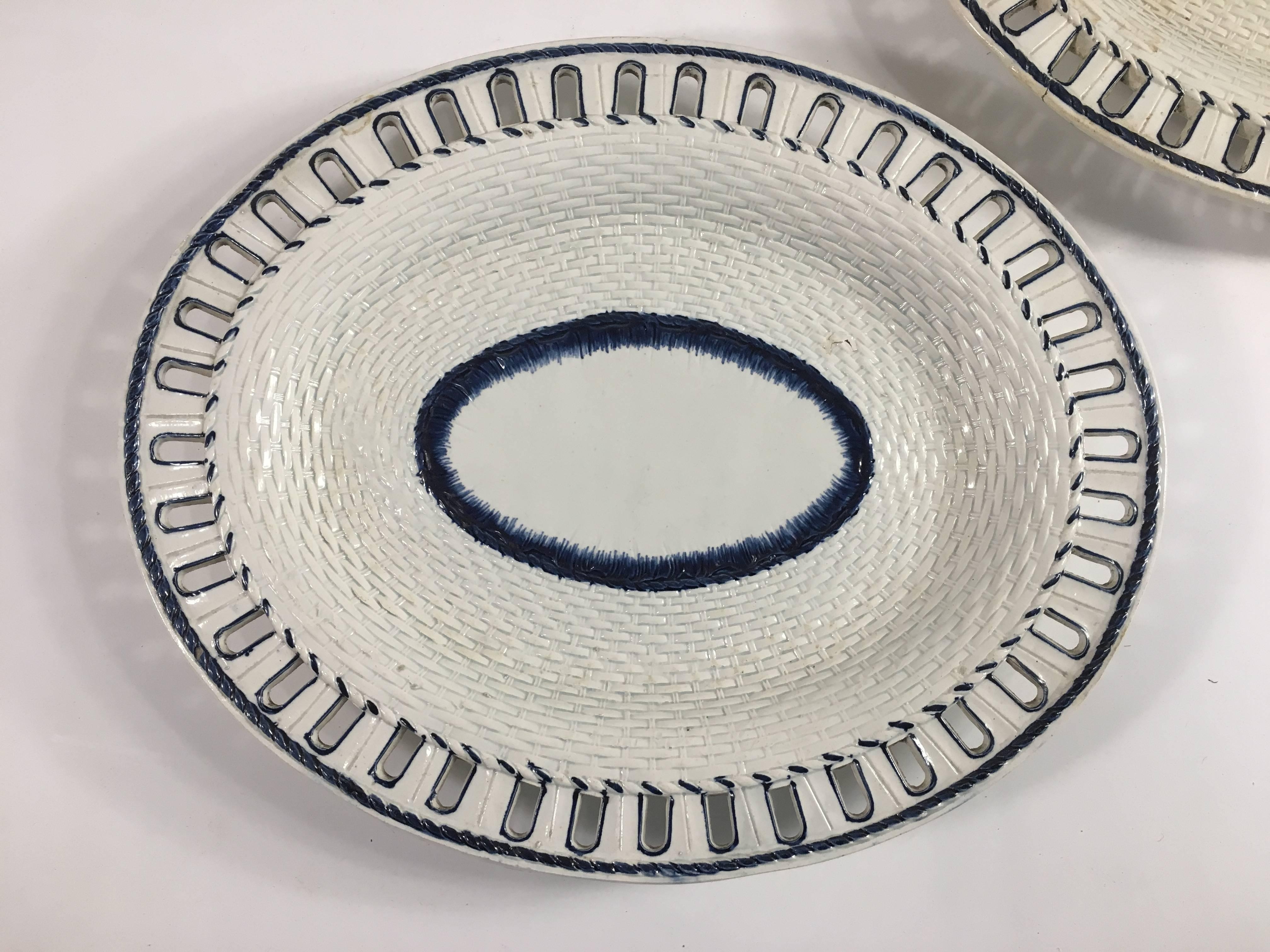 Pair of Leeds Feather-Ware Reticulated Under-Plates, 1850s 1