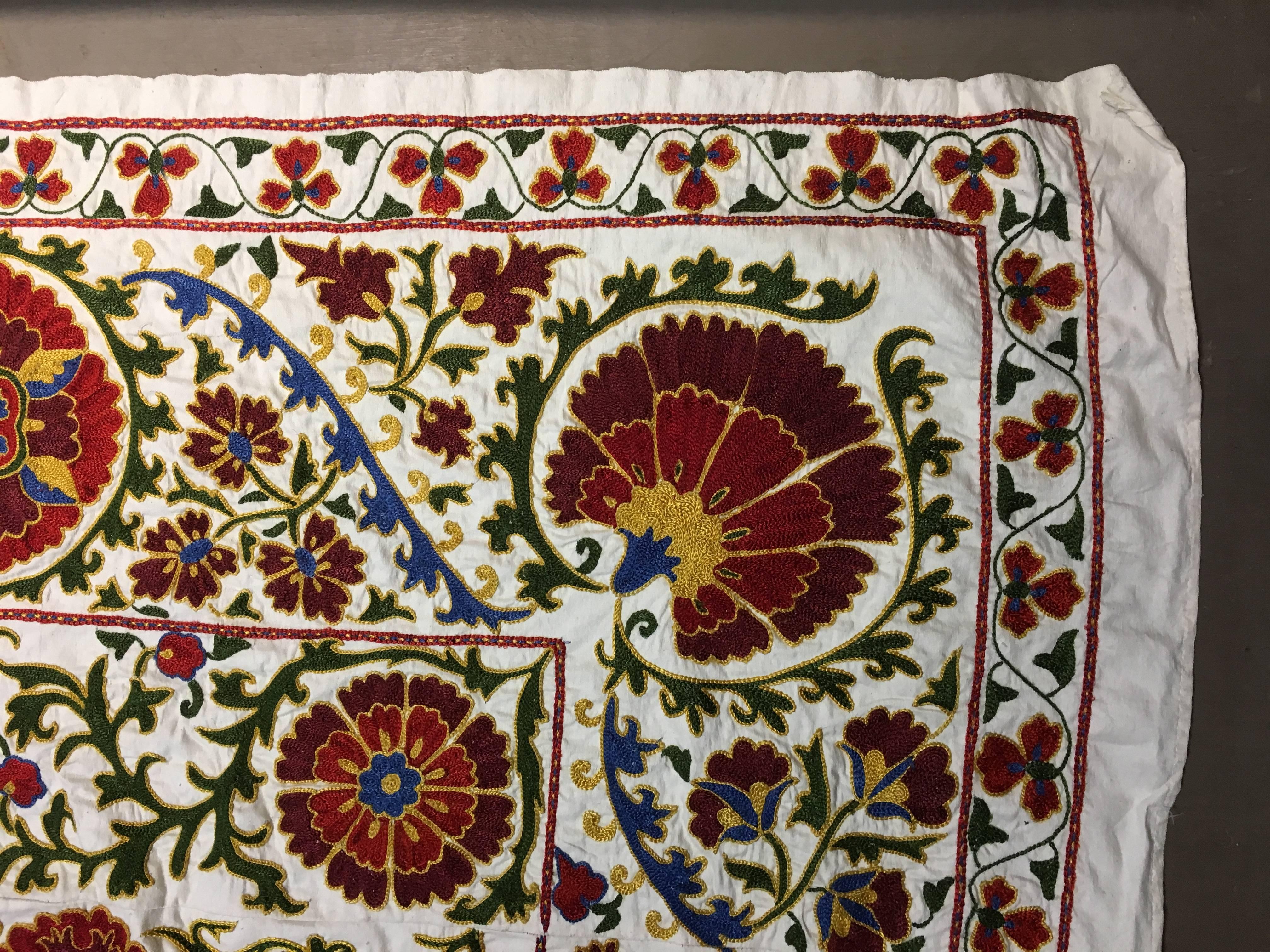 Vintage Uzbek Needlepoint Suzani In Excellent Condition In Doylestown, PA