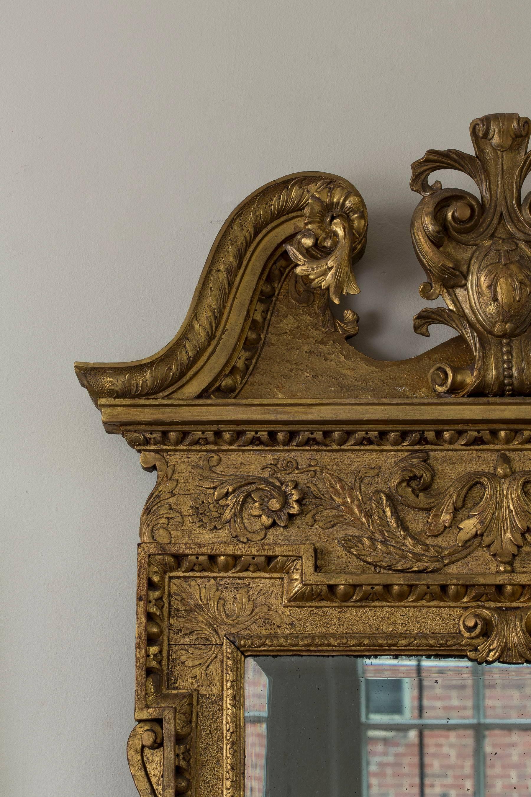 George II Giltwood Mirror In Excellent Condition For Sale In Kittery Point, ME