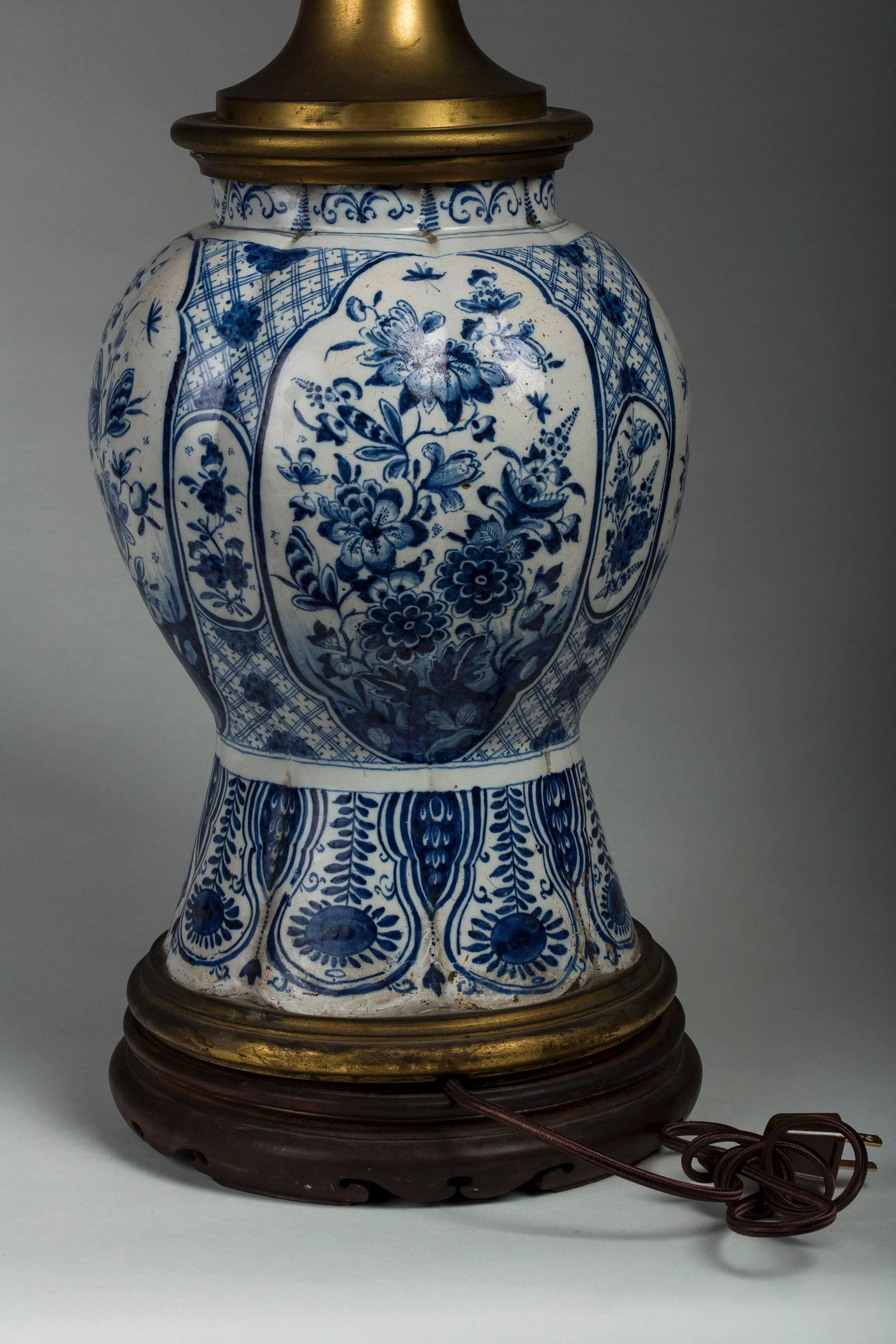 Delft Vase Mounted as a Lamp In Excellent Condition In Kittery Point, ME
