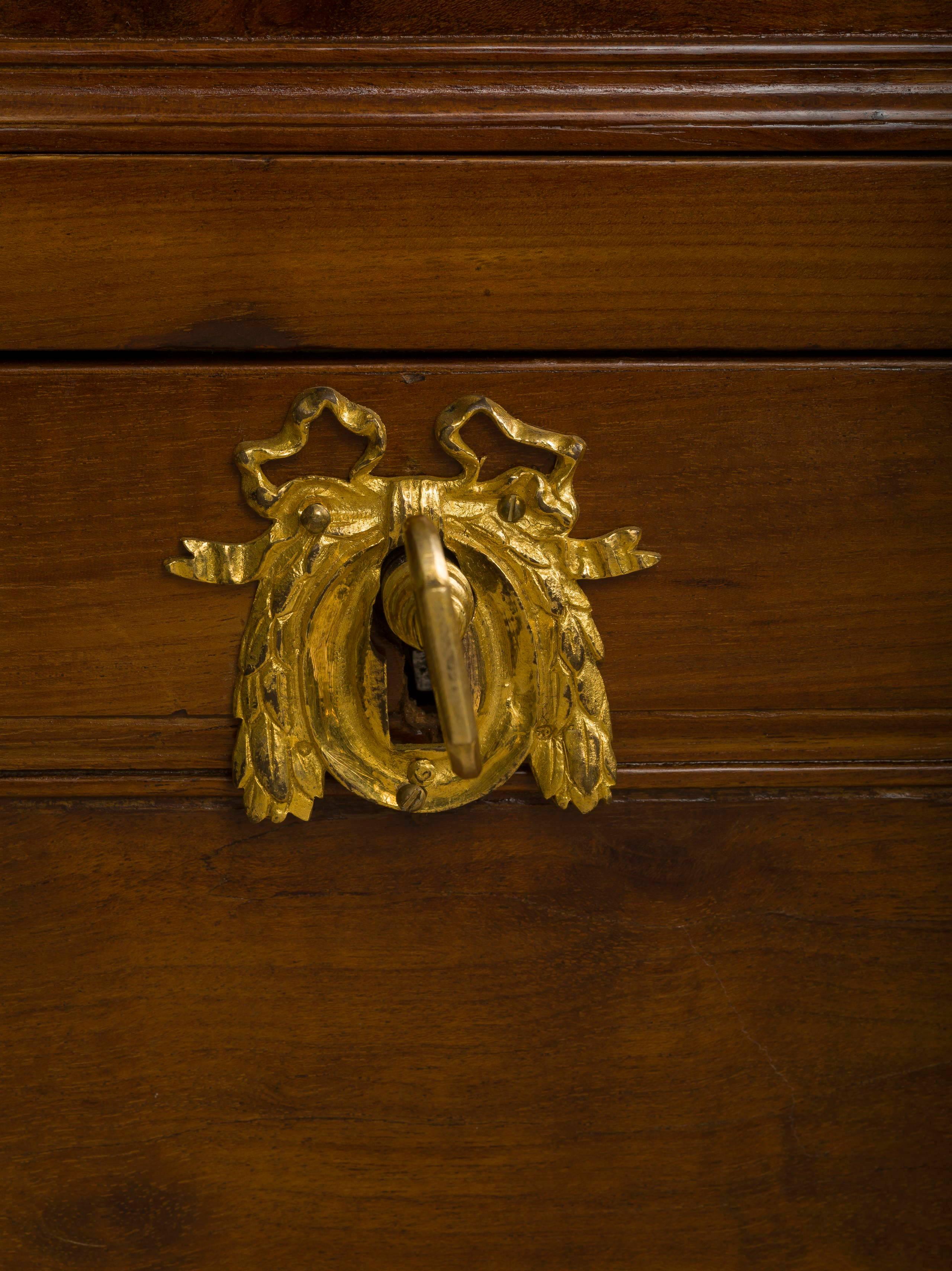 Secrétaire en Cabinet Louis XVI en acajou et bronze doré par Jean-Francois Leleu Excellent état - En vente à Kittery Point, ME