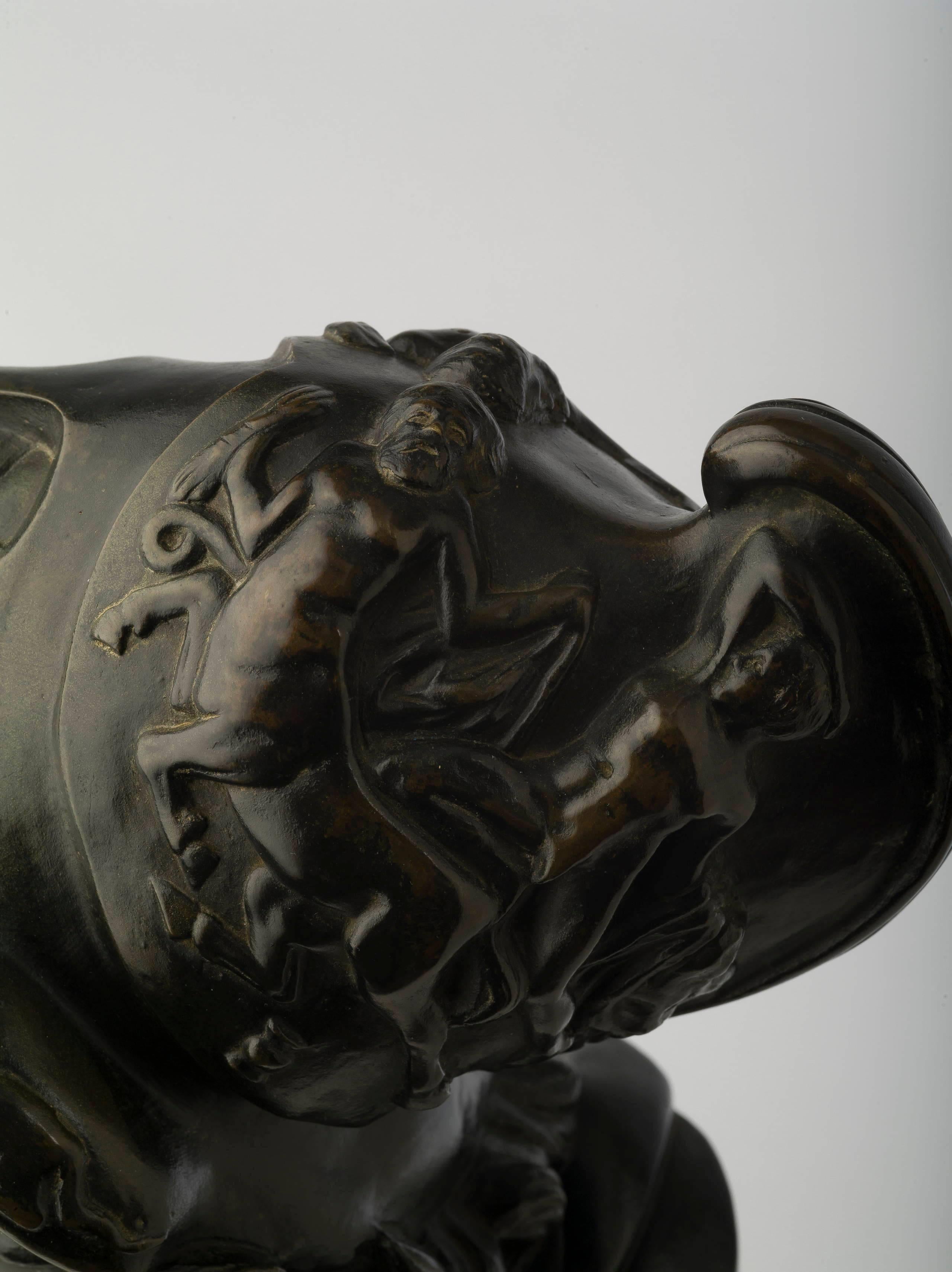 Louis XVI Vergoldete und patinierte Bronzebüste von Ajax (18. Jahrhundert) im Angebot