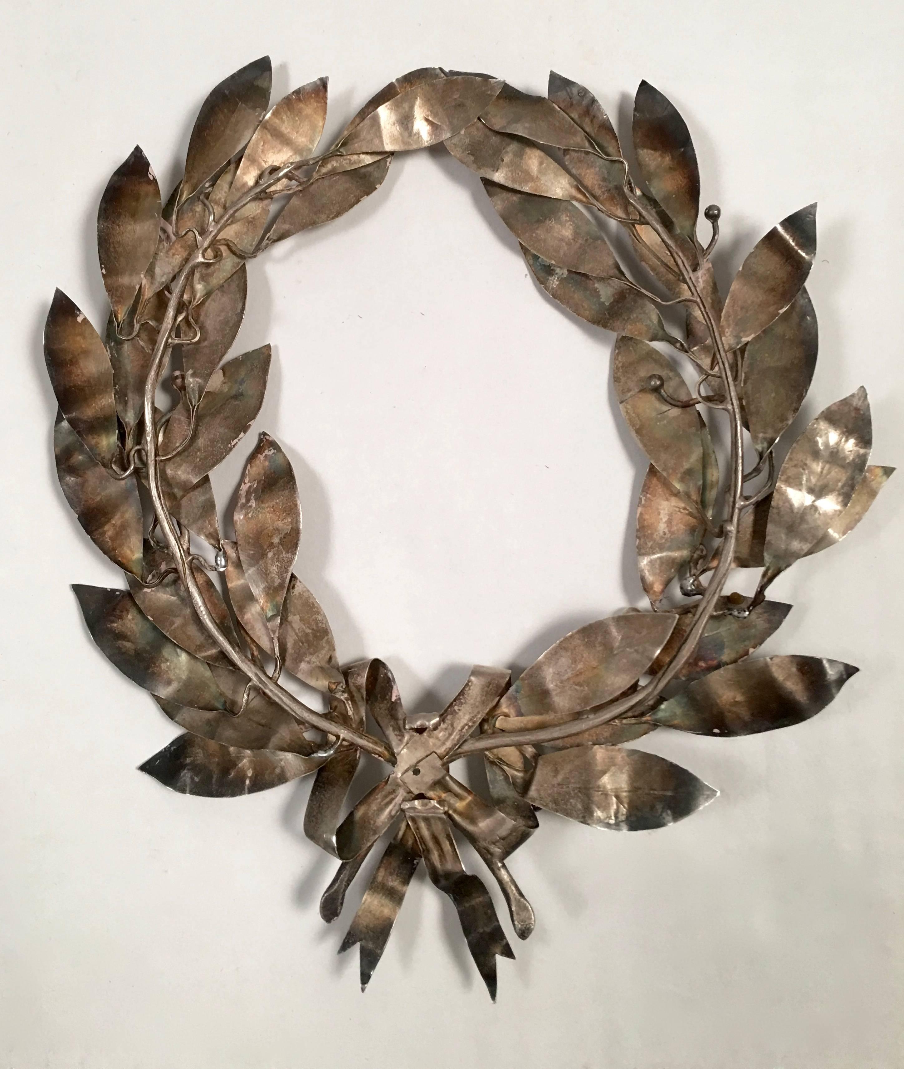 Neoclassical Silver Plated Laurel Wreath, circa 1904 In Good Condition In Essex, MA