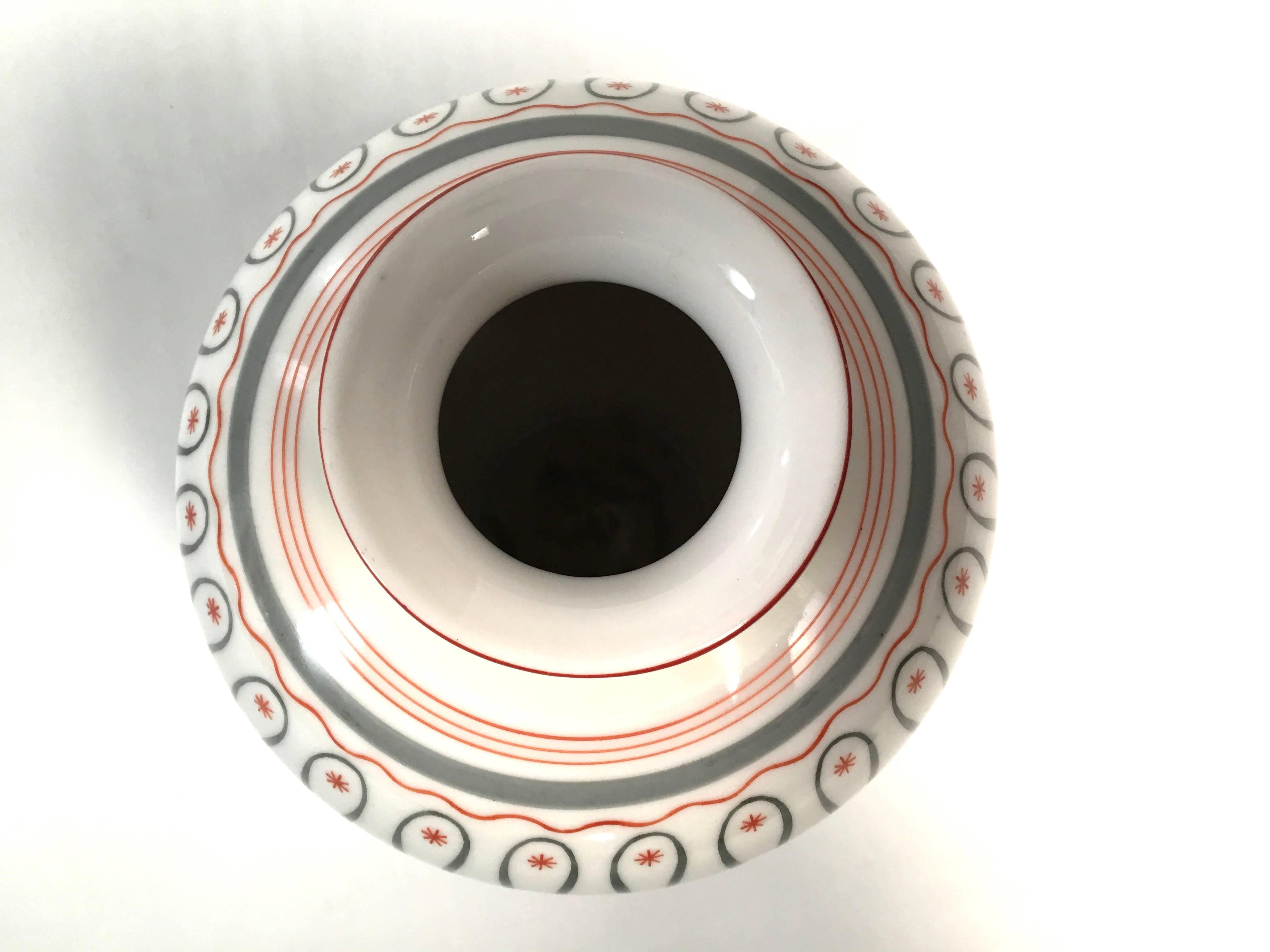 Art Deco German Porcelain Vase, circa 1930 1