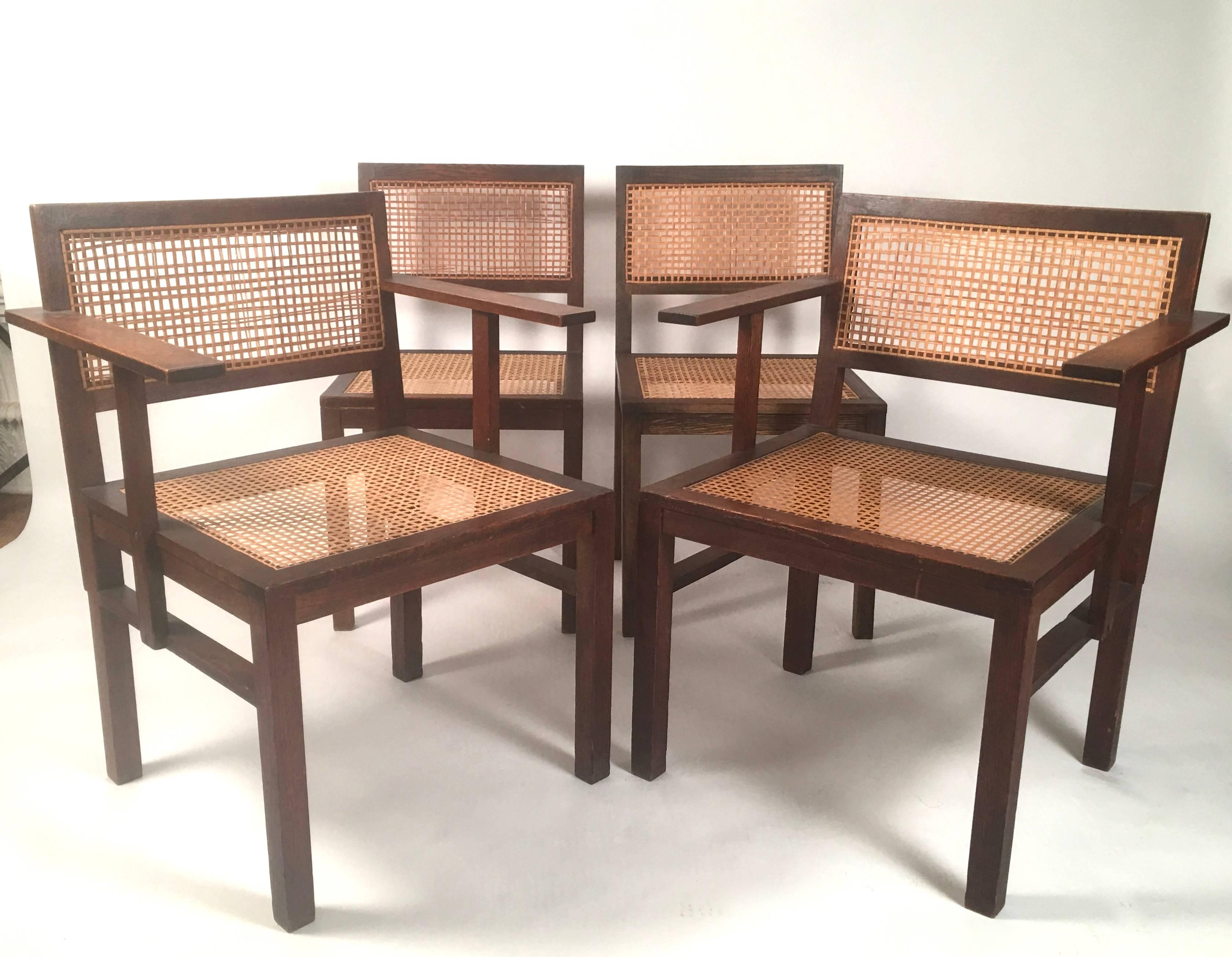  Set of 8 Bauhaus Period Dining Chairs In Good Condition In Essex, MA
