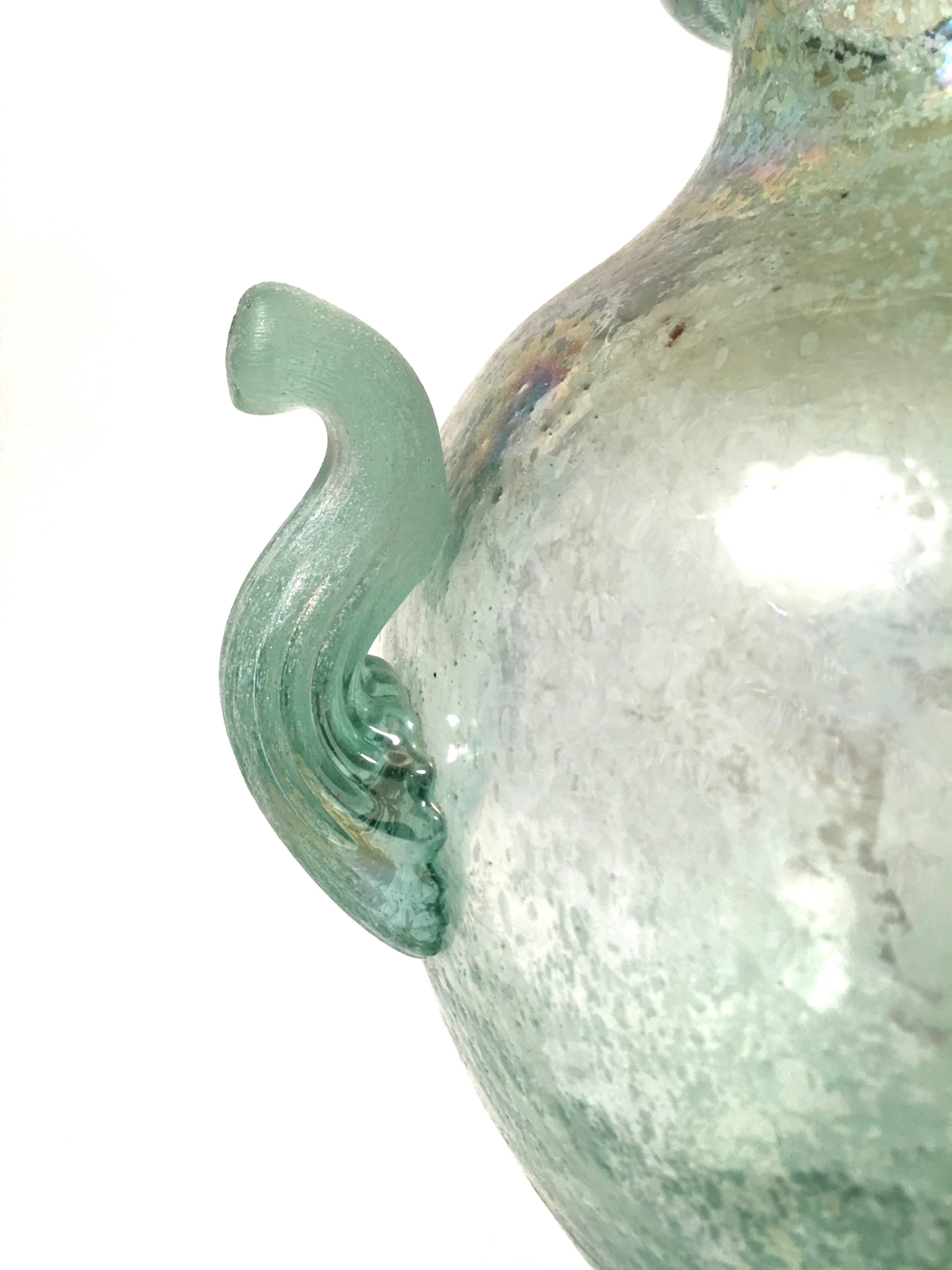 Murano Green Scavo Glass Neoclassical Vase In Excellent Condition In Essex, MA
