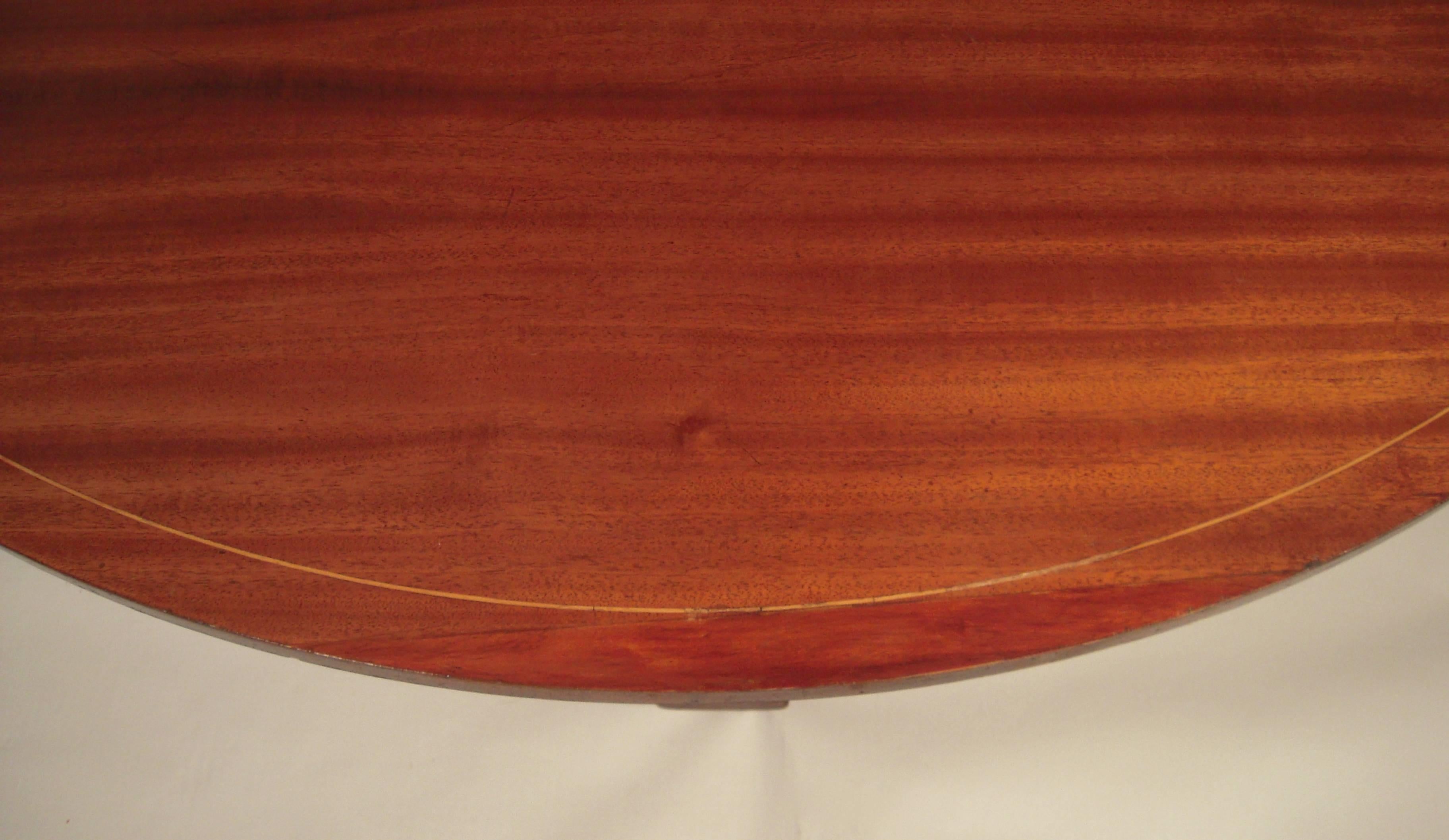 American Inlaid Mahogany Round Extension Dining Table 54