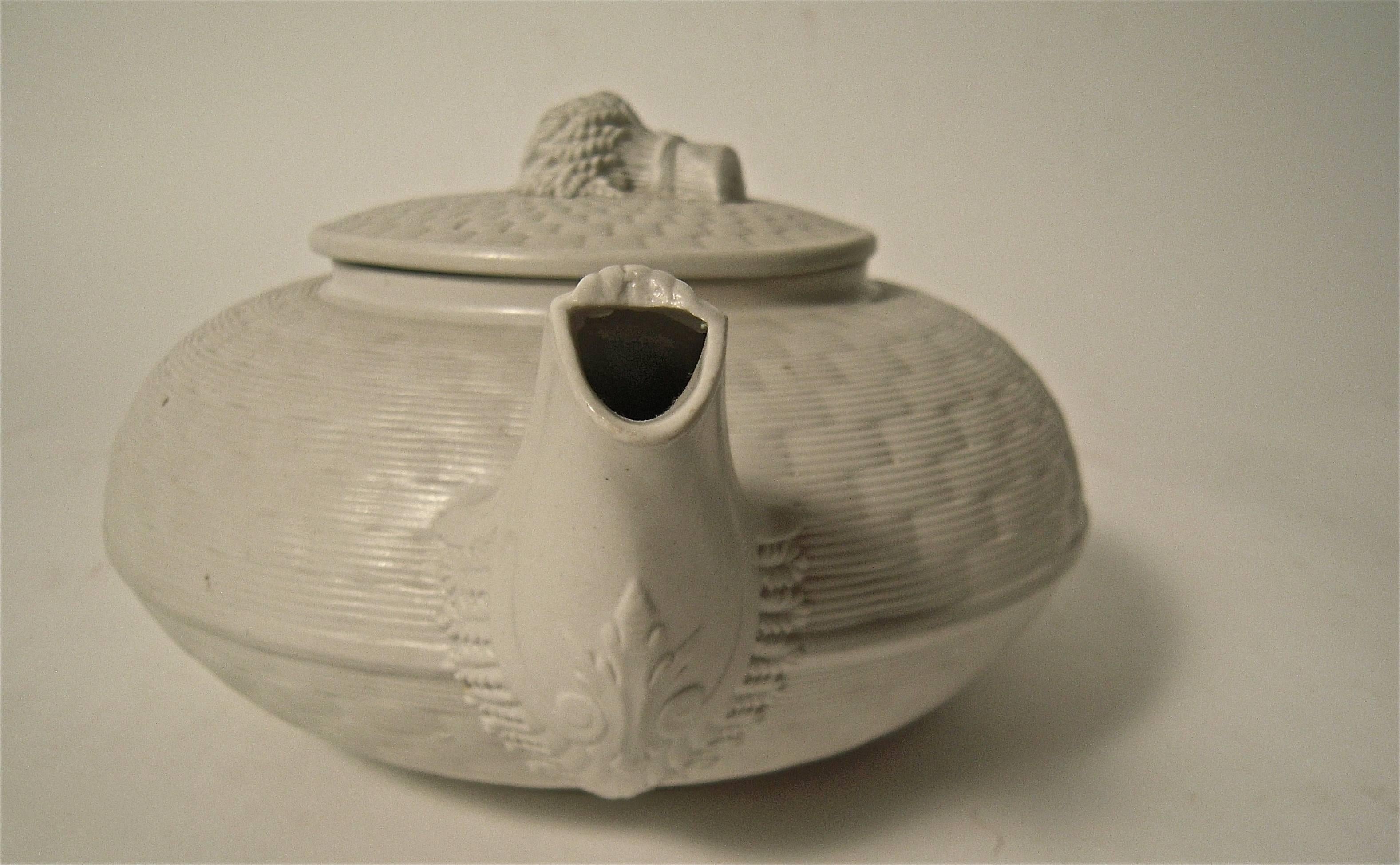 William IV Wedgwood 19th Century Basket Weave Stoneware Tea Pot with Sheaf of Wheat Finial