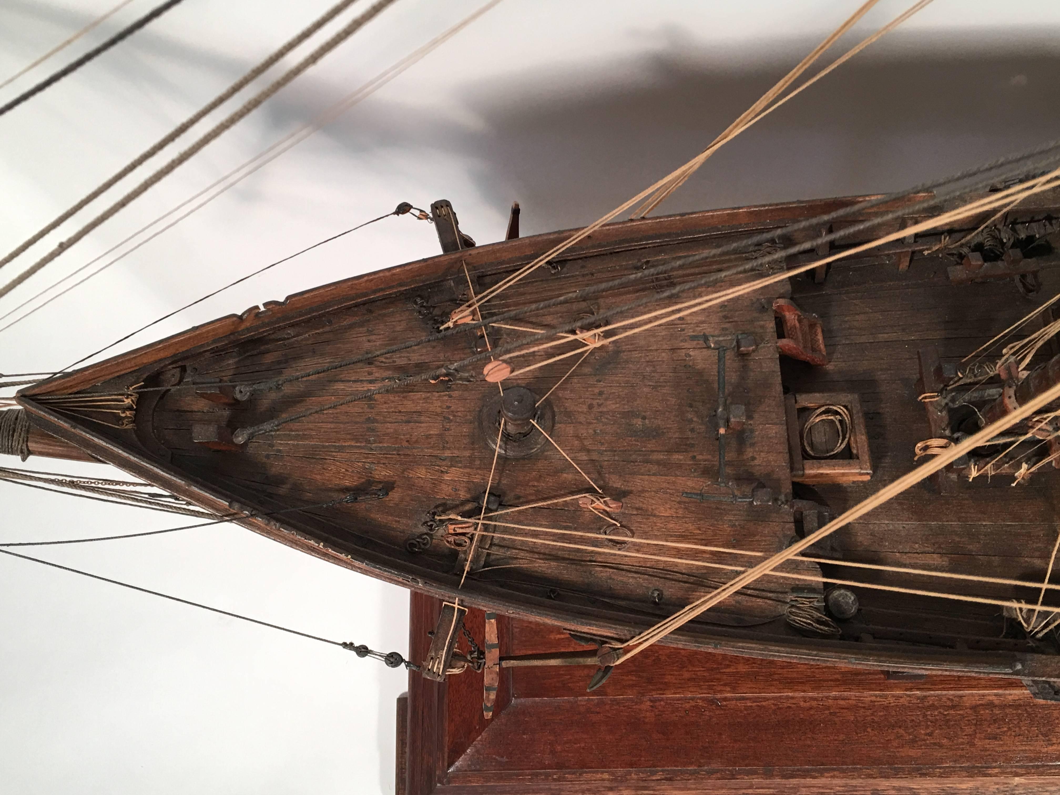 Sovereign of the Seas Clipper Ship Model In Excellent Condition In Essex, MA