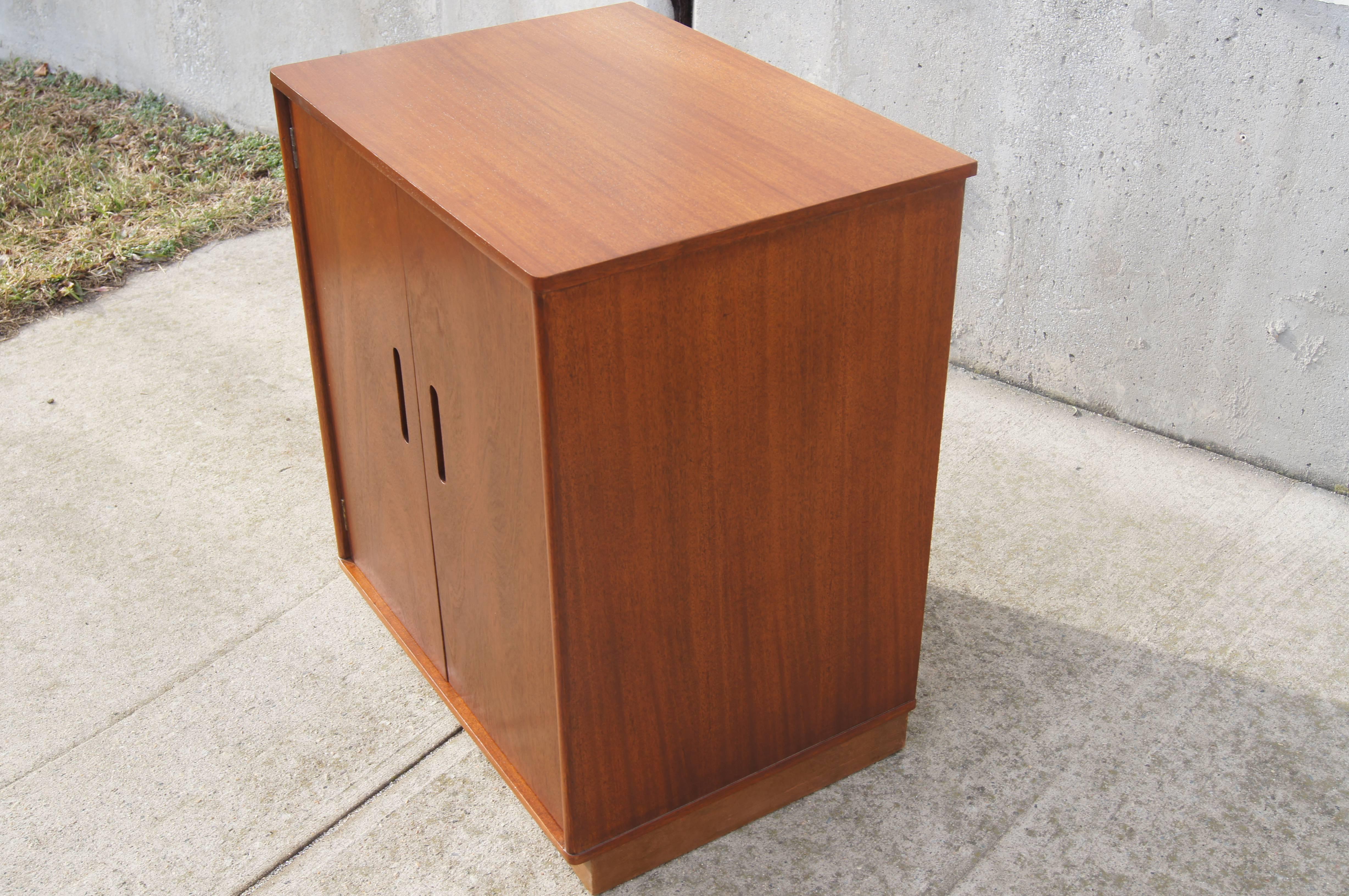Mid-Century Modern Small Mid-Century Cabinet by Edward Wormley for Dunbar For Sale