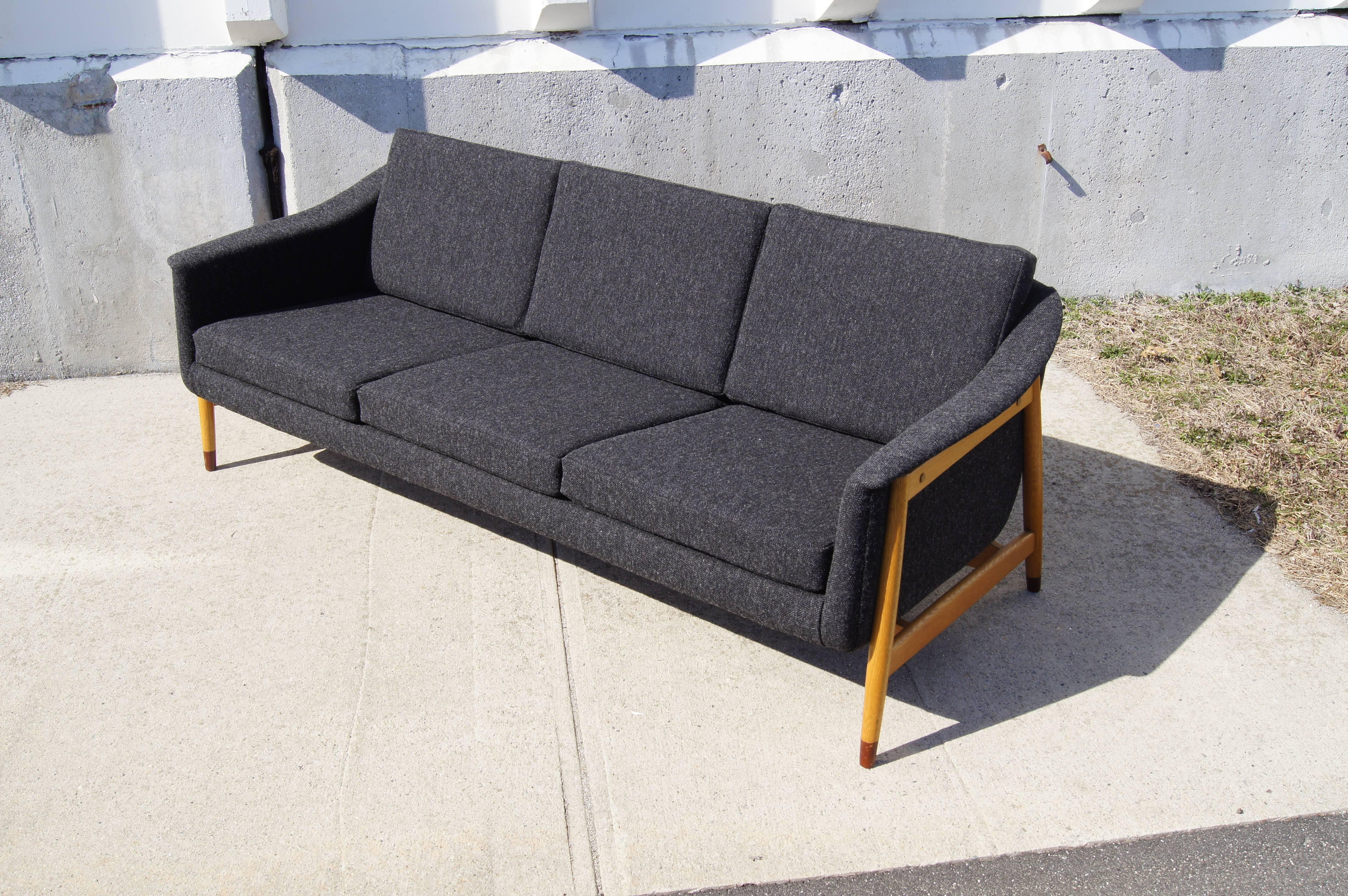 Mid-20th Century Small Three-Seat Sofa by Folke Ohlsson for DUX