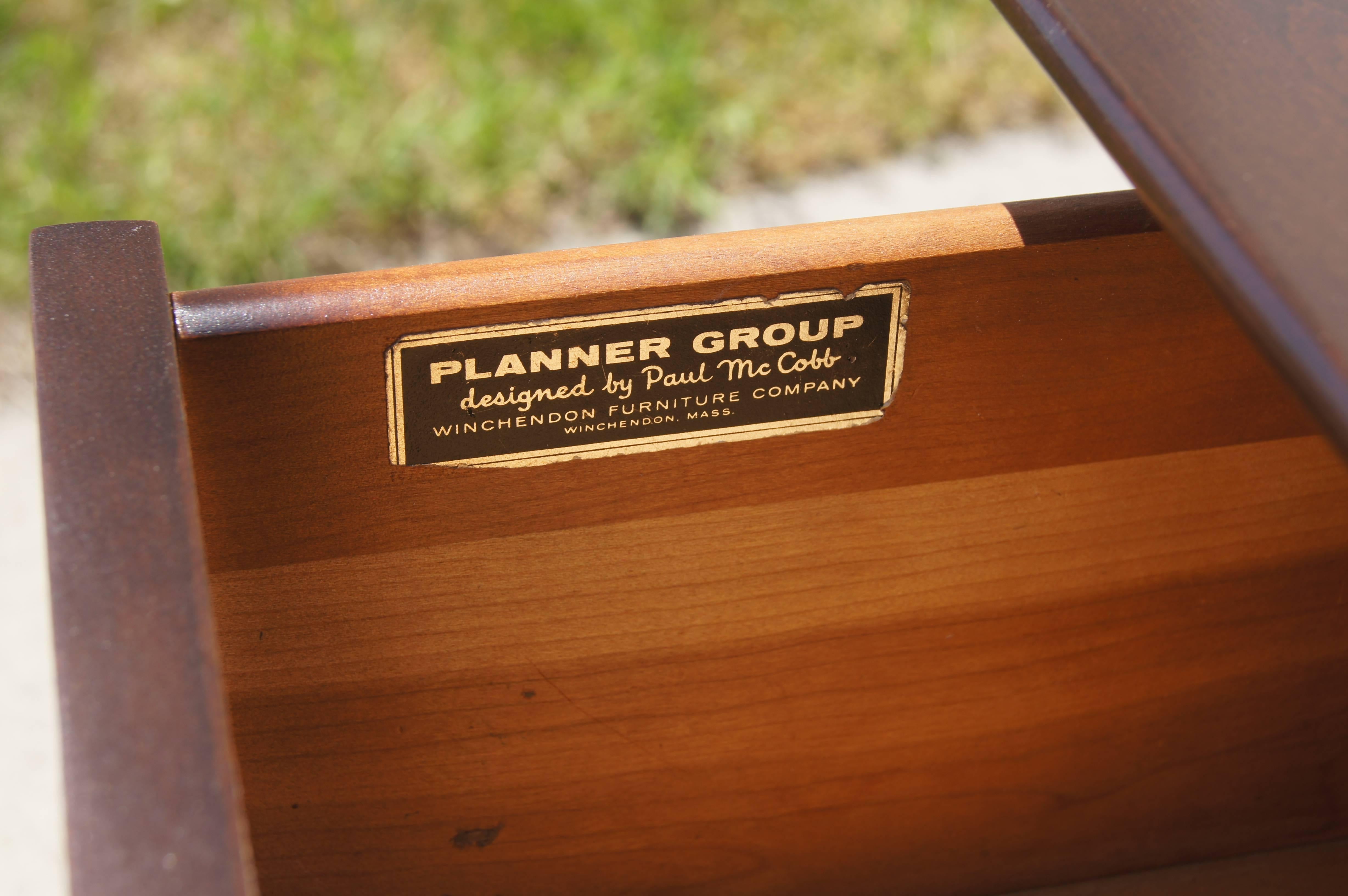 Planner Group Desk by Paul McCobb for Winchendon In Excellent Condition In Dorchester, MA