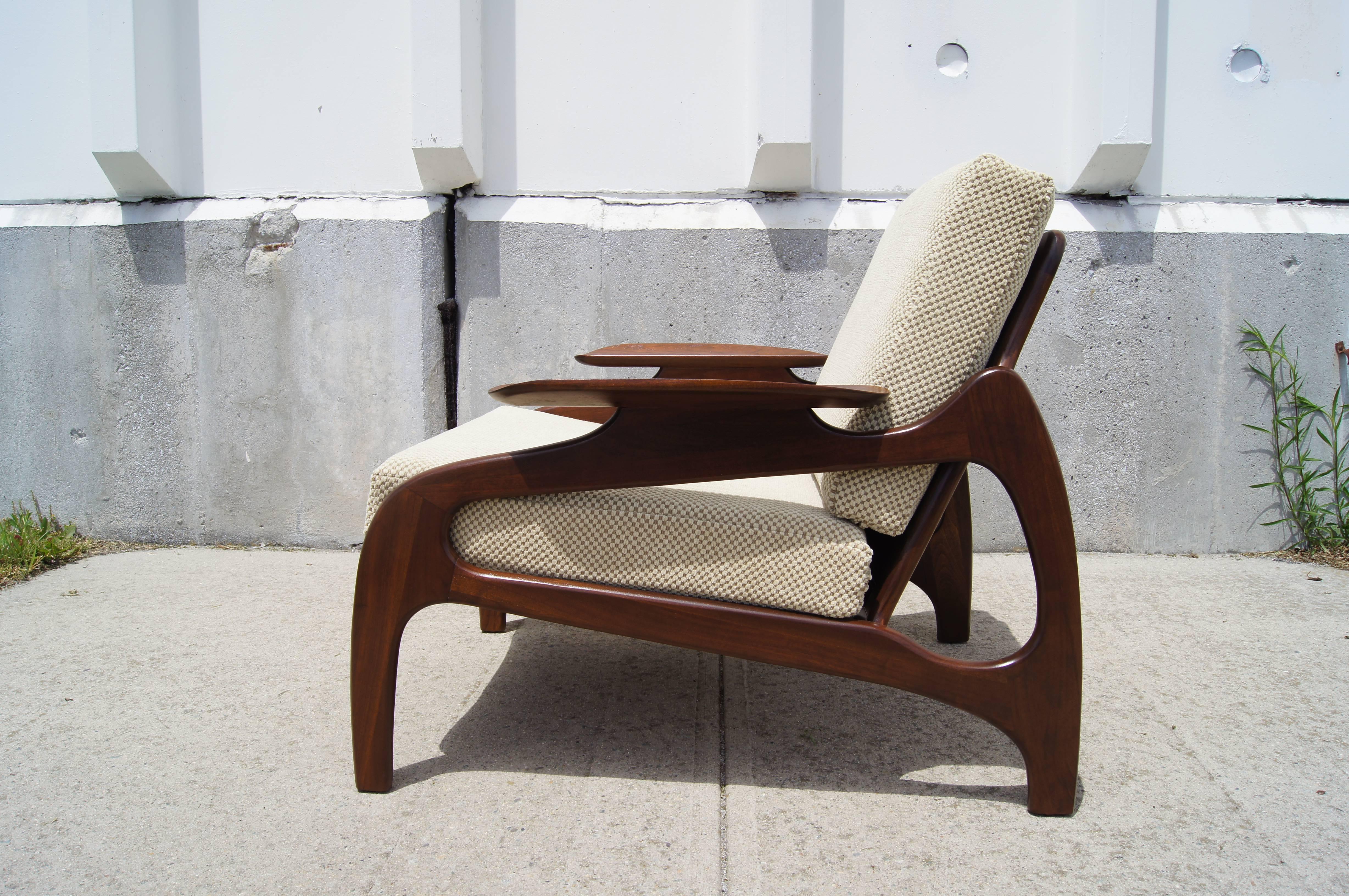 American Model 1209C Walnut Lounge Chair by Adrian Pearsall for Craft Associates