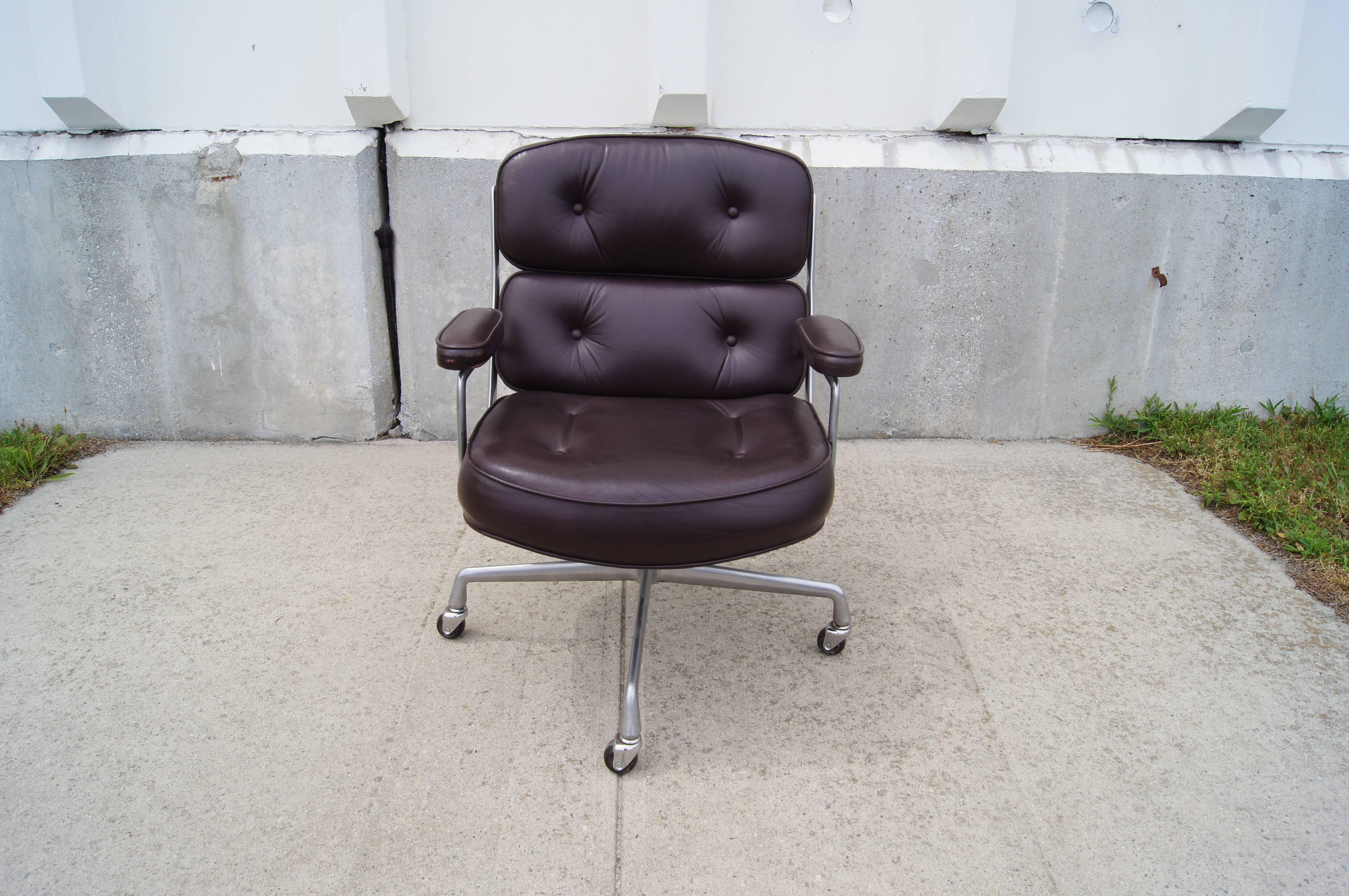 Mid-Century Modern Time-Life Executive Chair by Charles and Ray Eames for Herman Miller