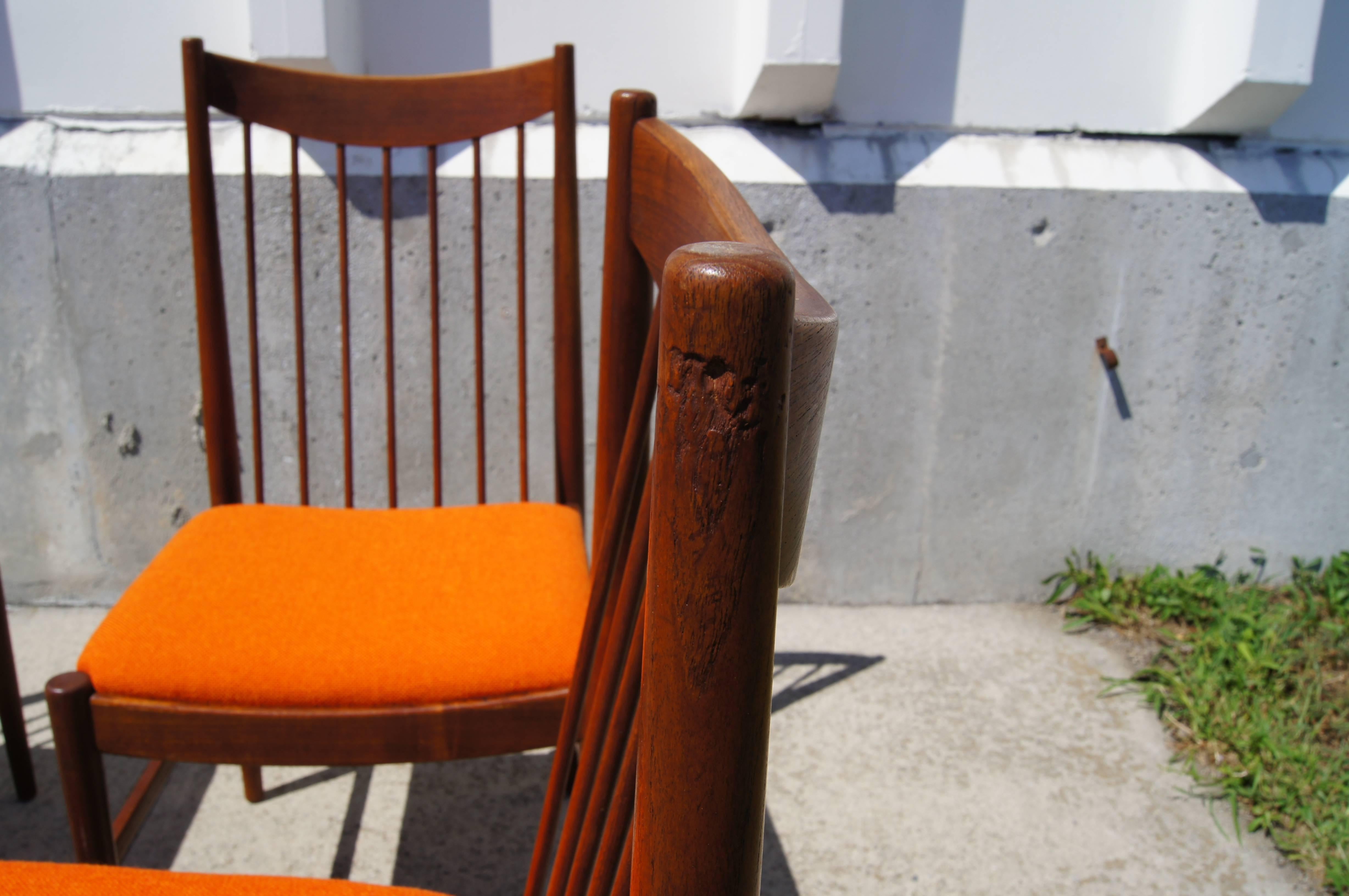 Danish Set of Four Teak Dining Chairs by Arne Vodder for Sibast For Sale