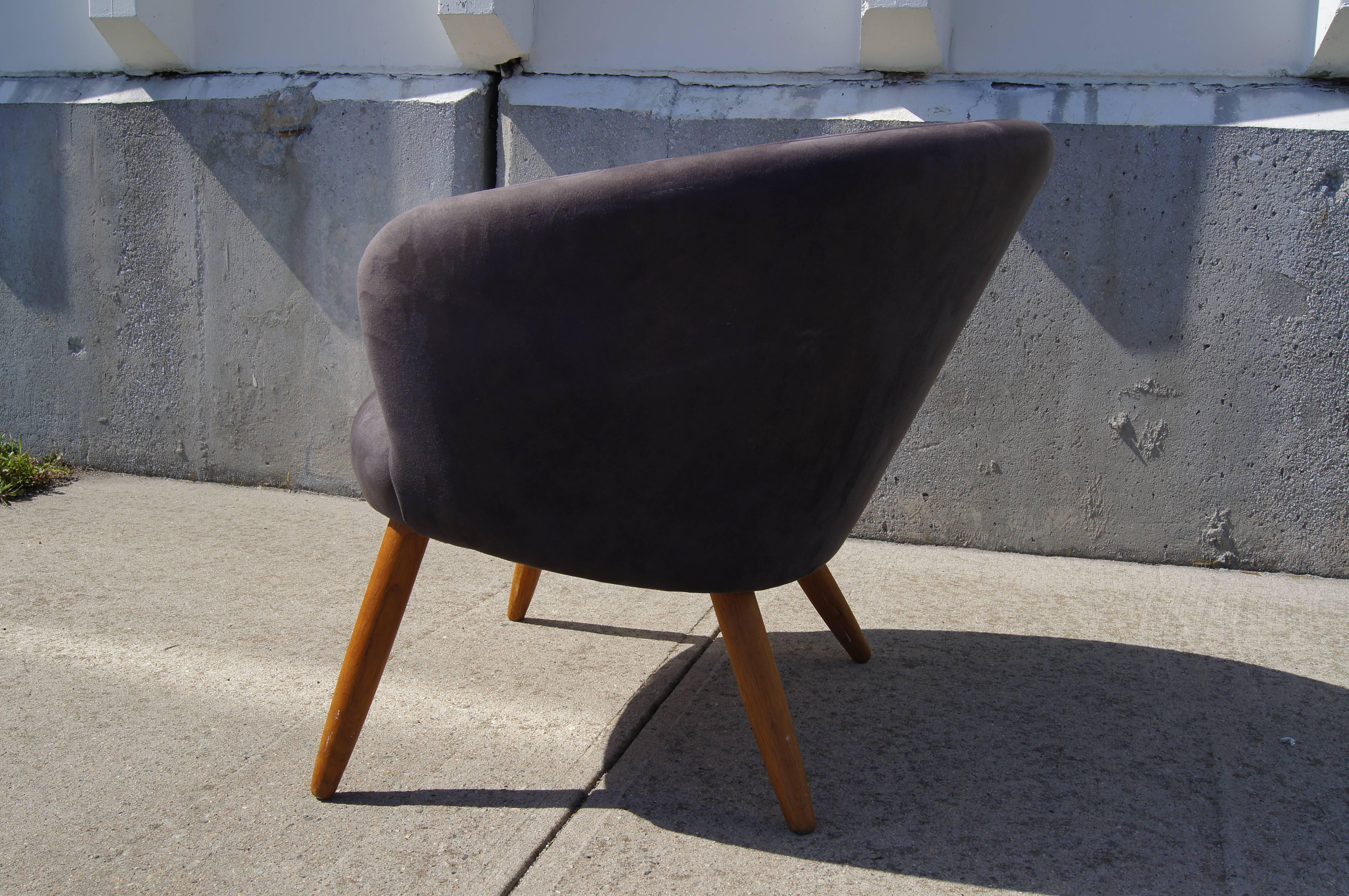 Mid-20th Century Danish Modern Lounge Chair in the Style of Nanna Ditzel
