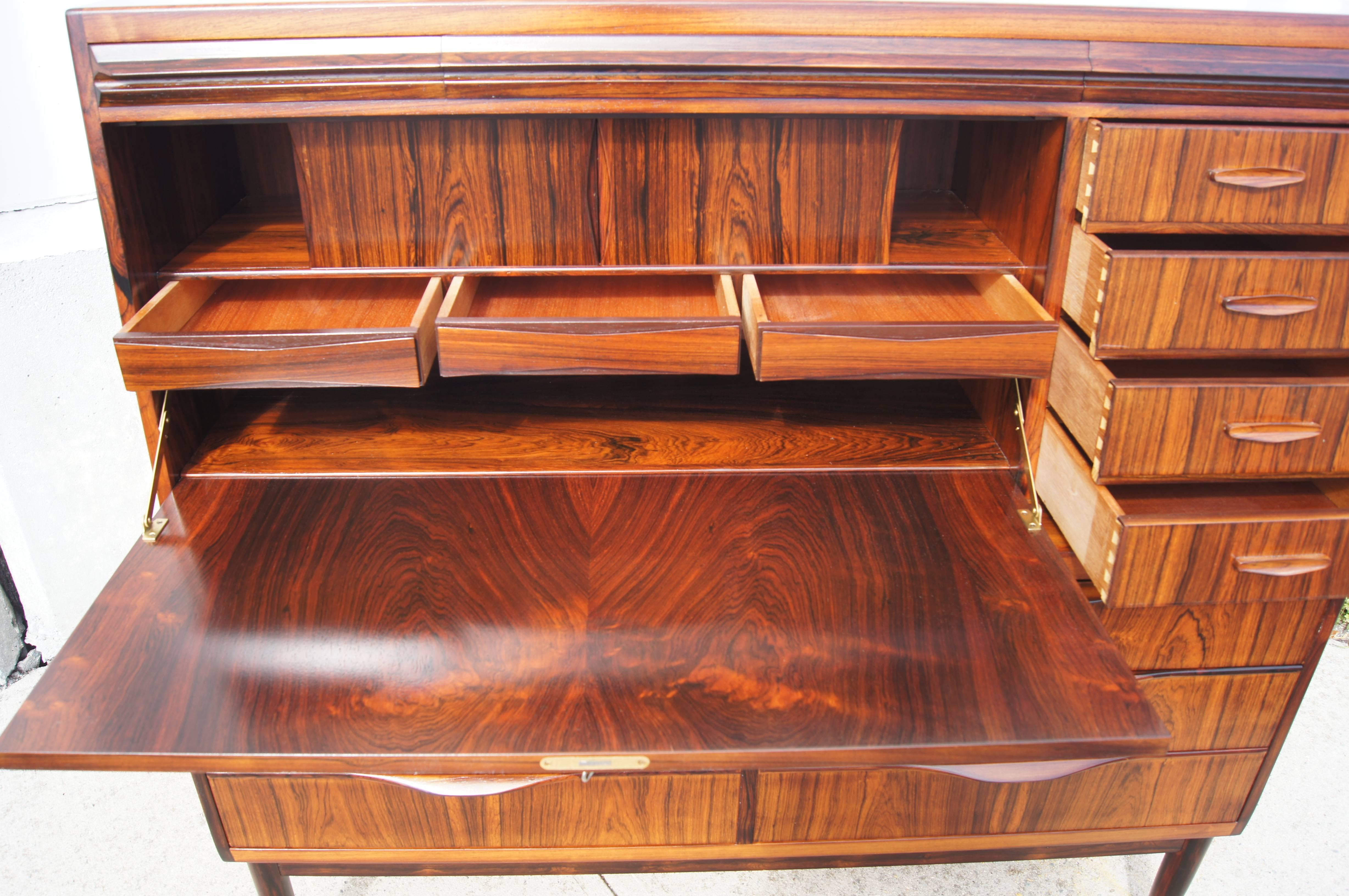 Rosewood Secretaire by Erling Torvits for Klim Møbelfabrik In Excellent Condition In Dorchester, MA