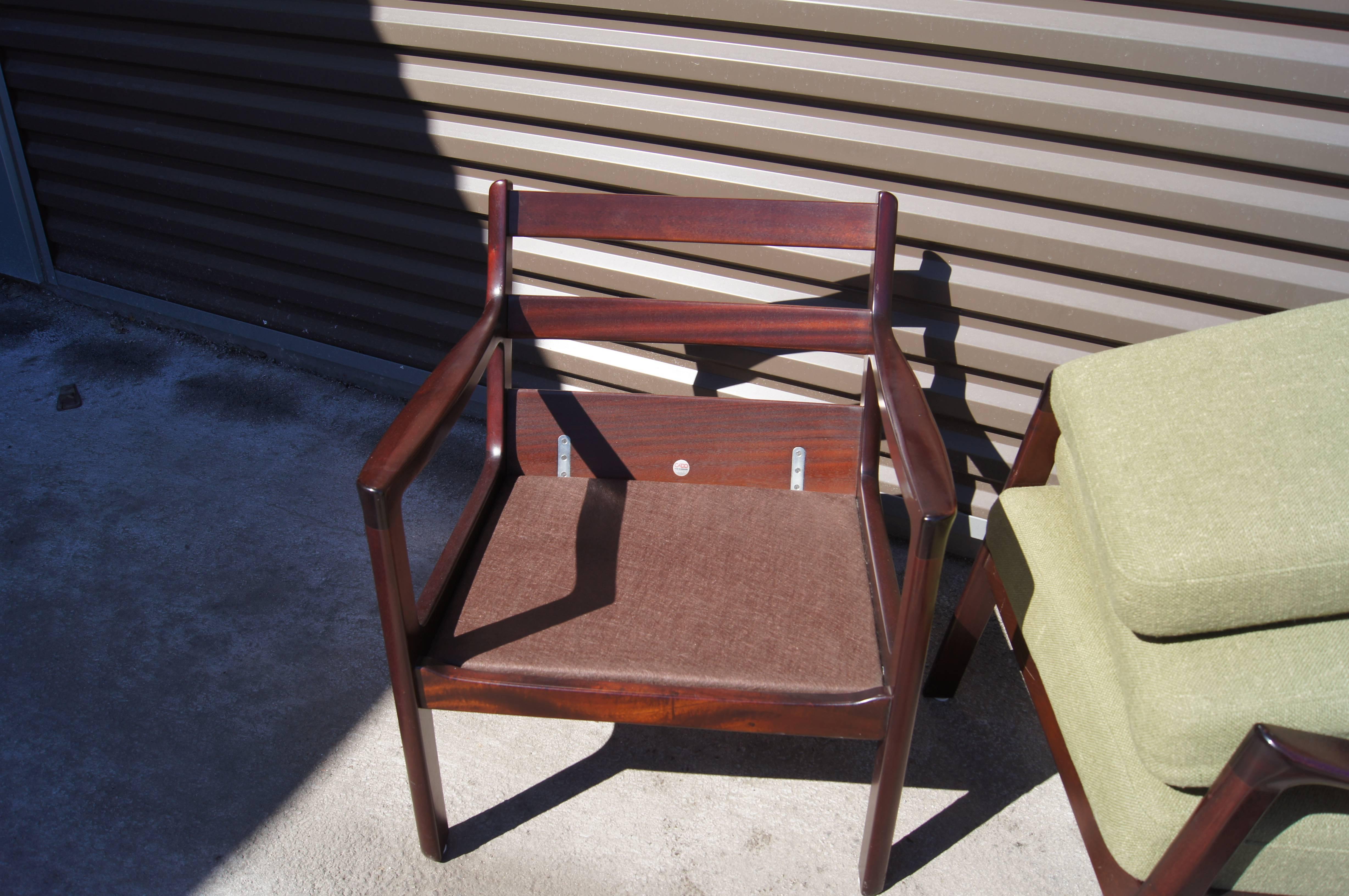 Pair of Senator Armchairs, Model 166, by Ole Wanscher for Cado of Denmark In Excellent Condition In Dorchester, MA