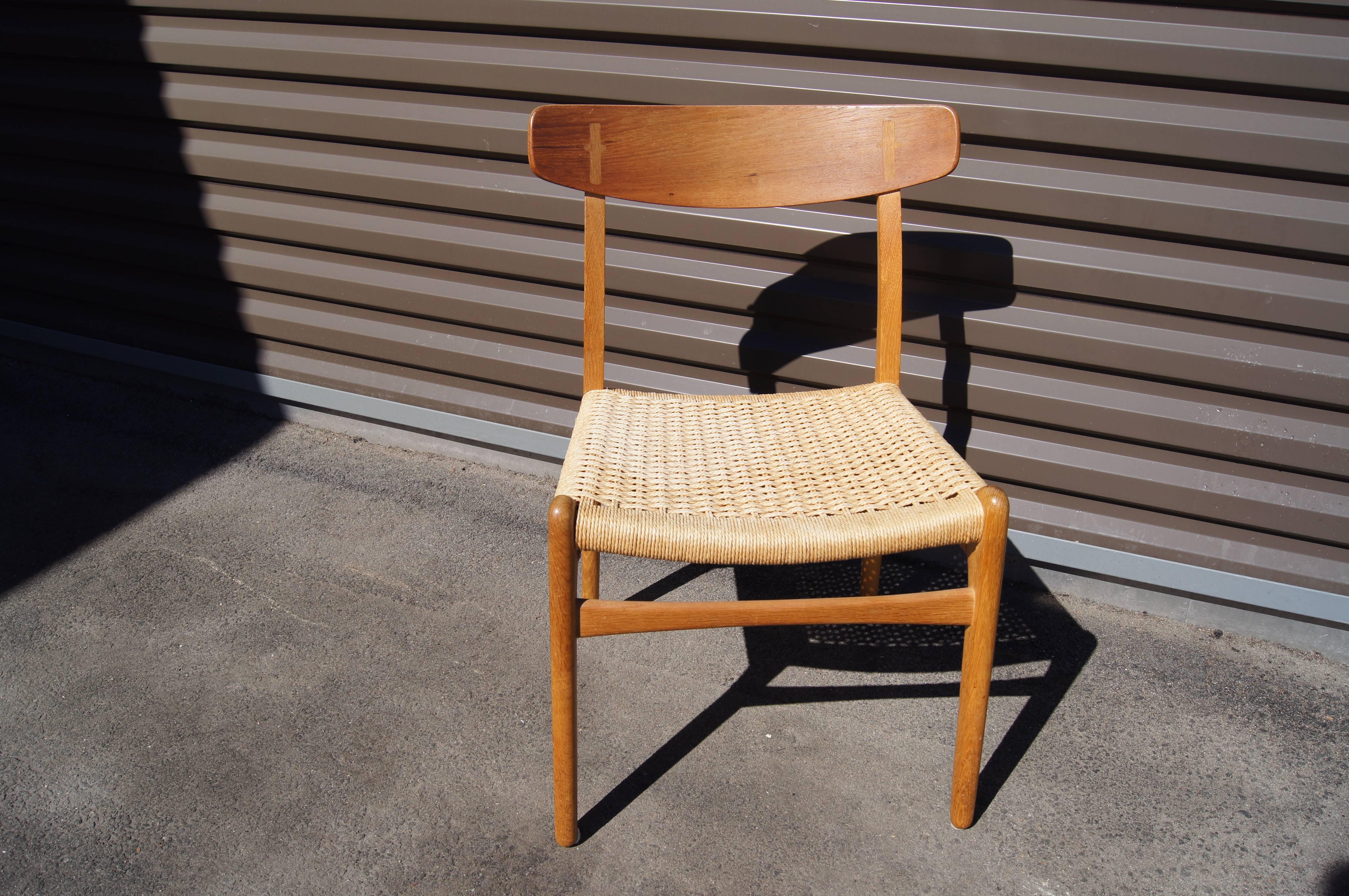 Set of Eight CH-23 Dining Chairs by Hans Wegner for Carl Hansen & Søn In Good Condition In Dorchester, MA