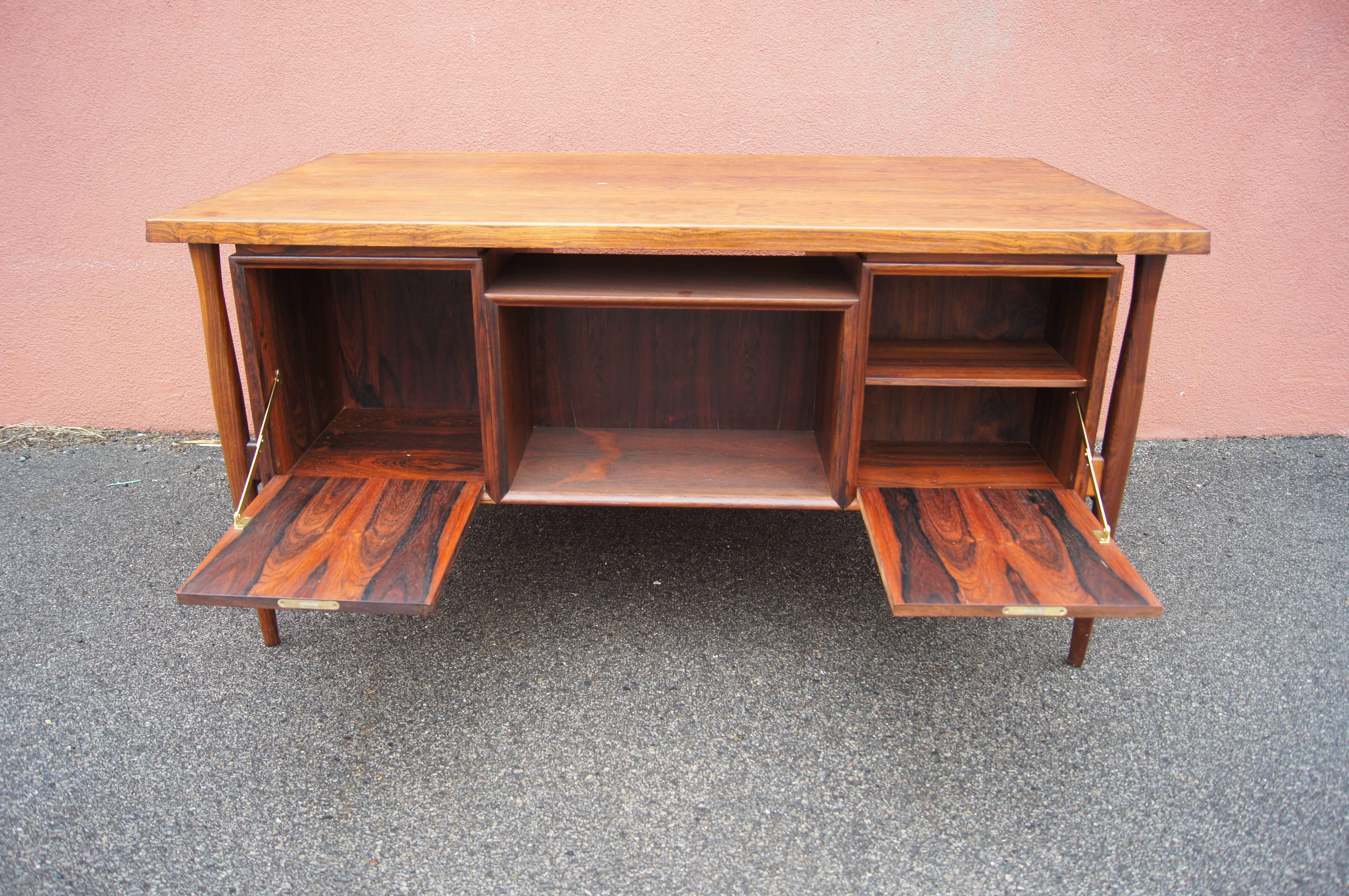 Rosewood Executive Desk by Arne Vodder 3