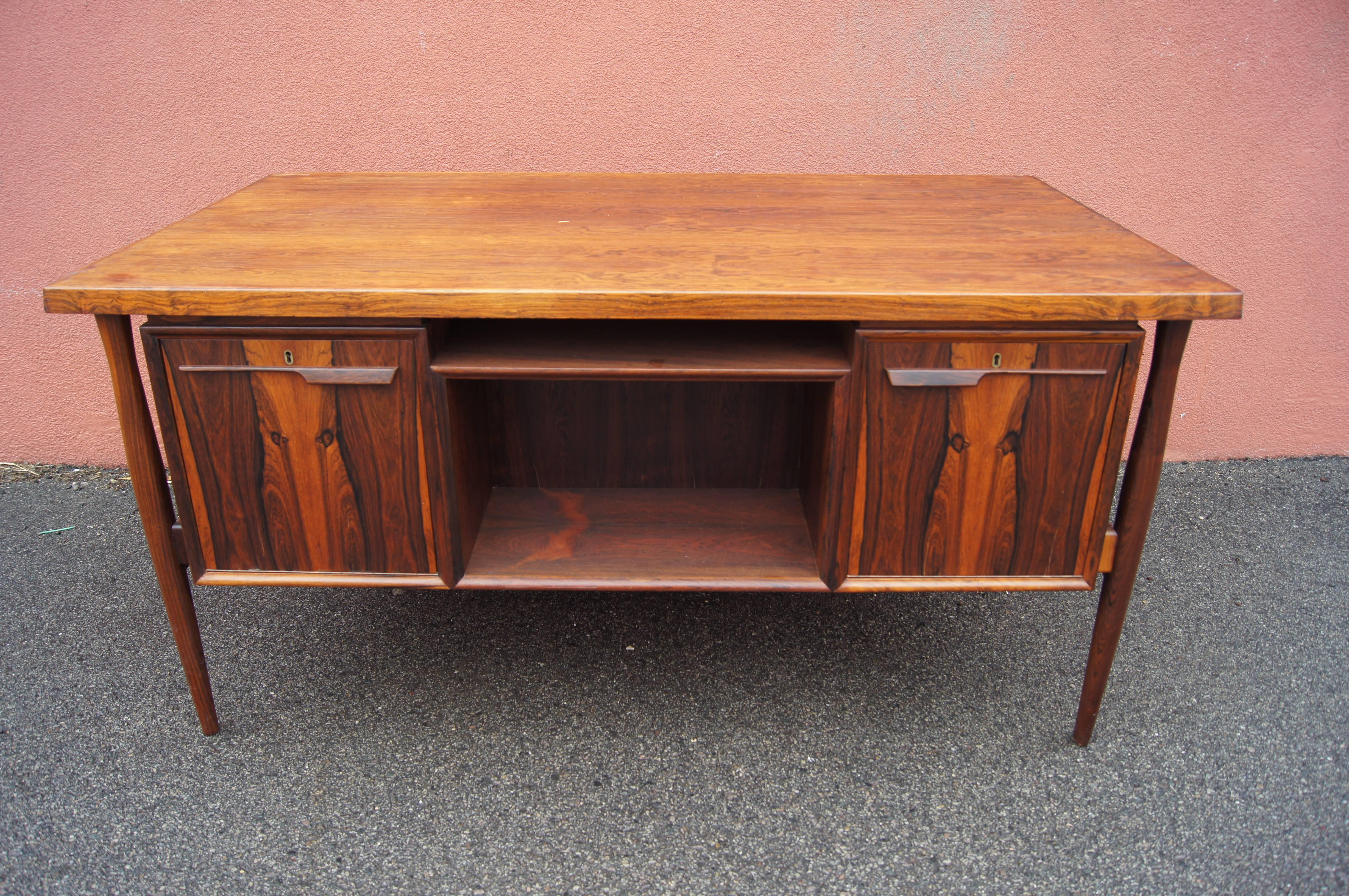 Rosewood Executive Desk by Arne Vodder 2