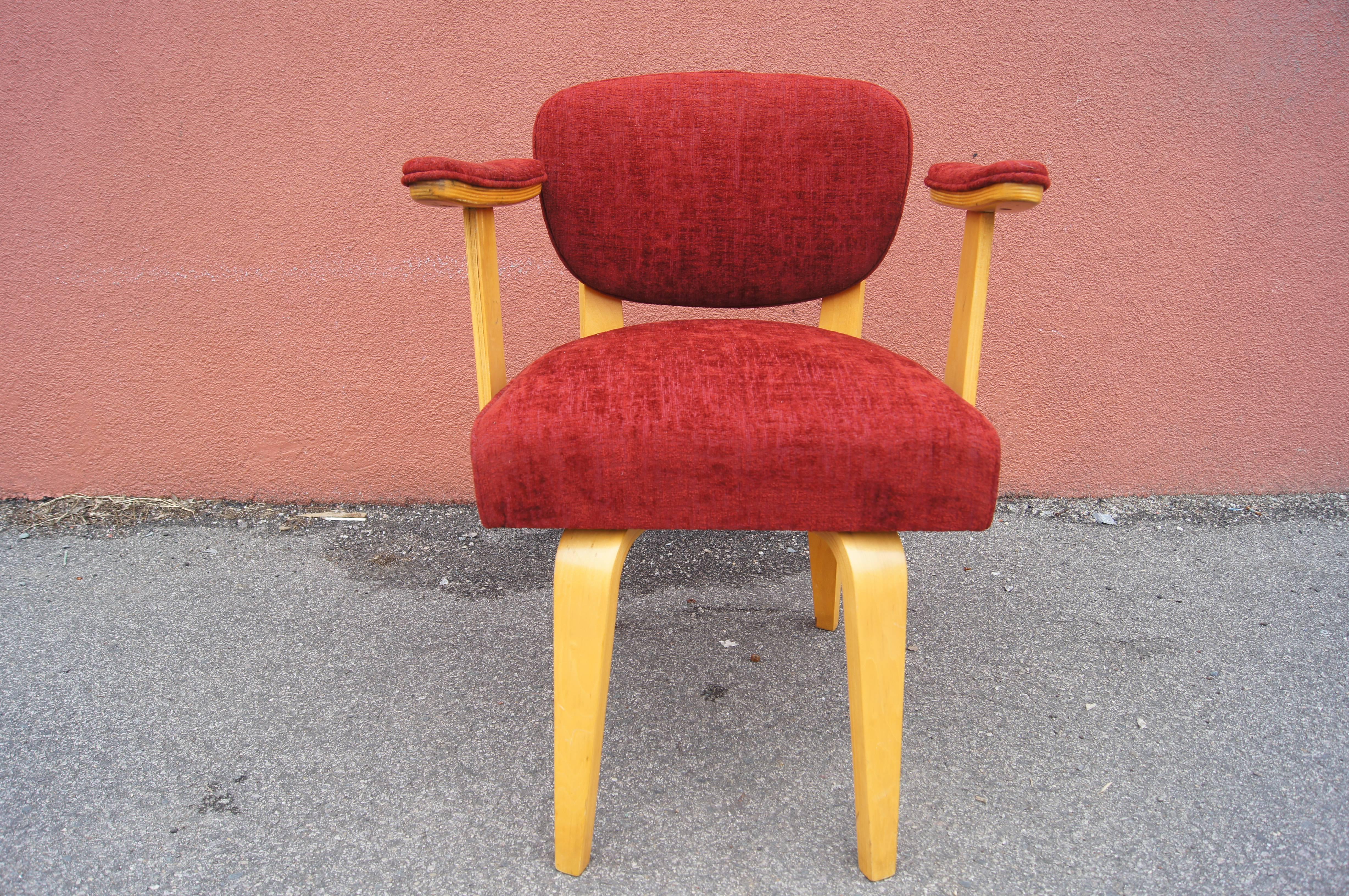 Mid-Century Modern Mid-Century Upholstered Bentwood Armchair with Padded Armrests by Thonet For Sale