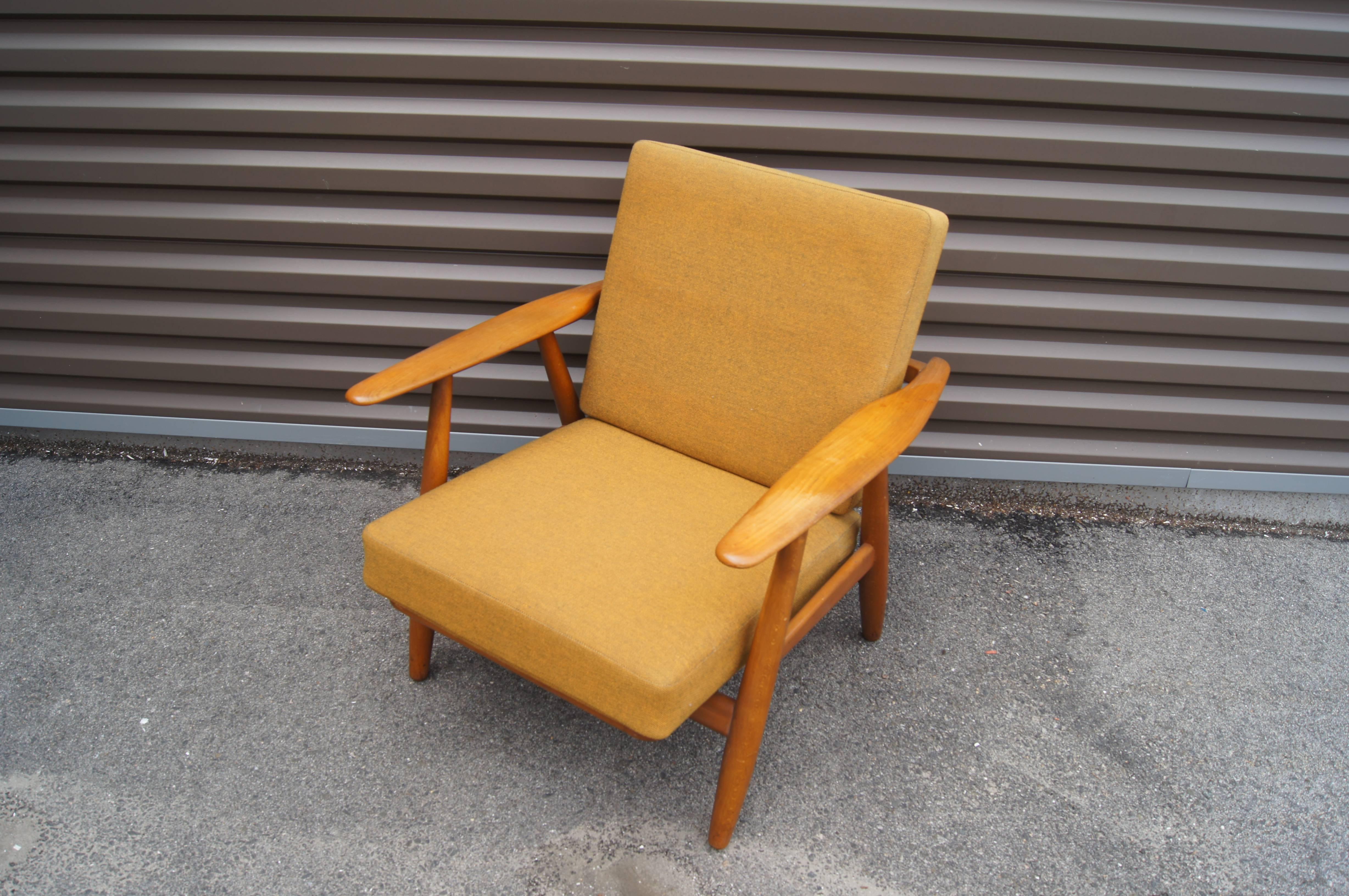 ge 240 cigar chair