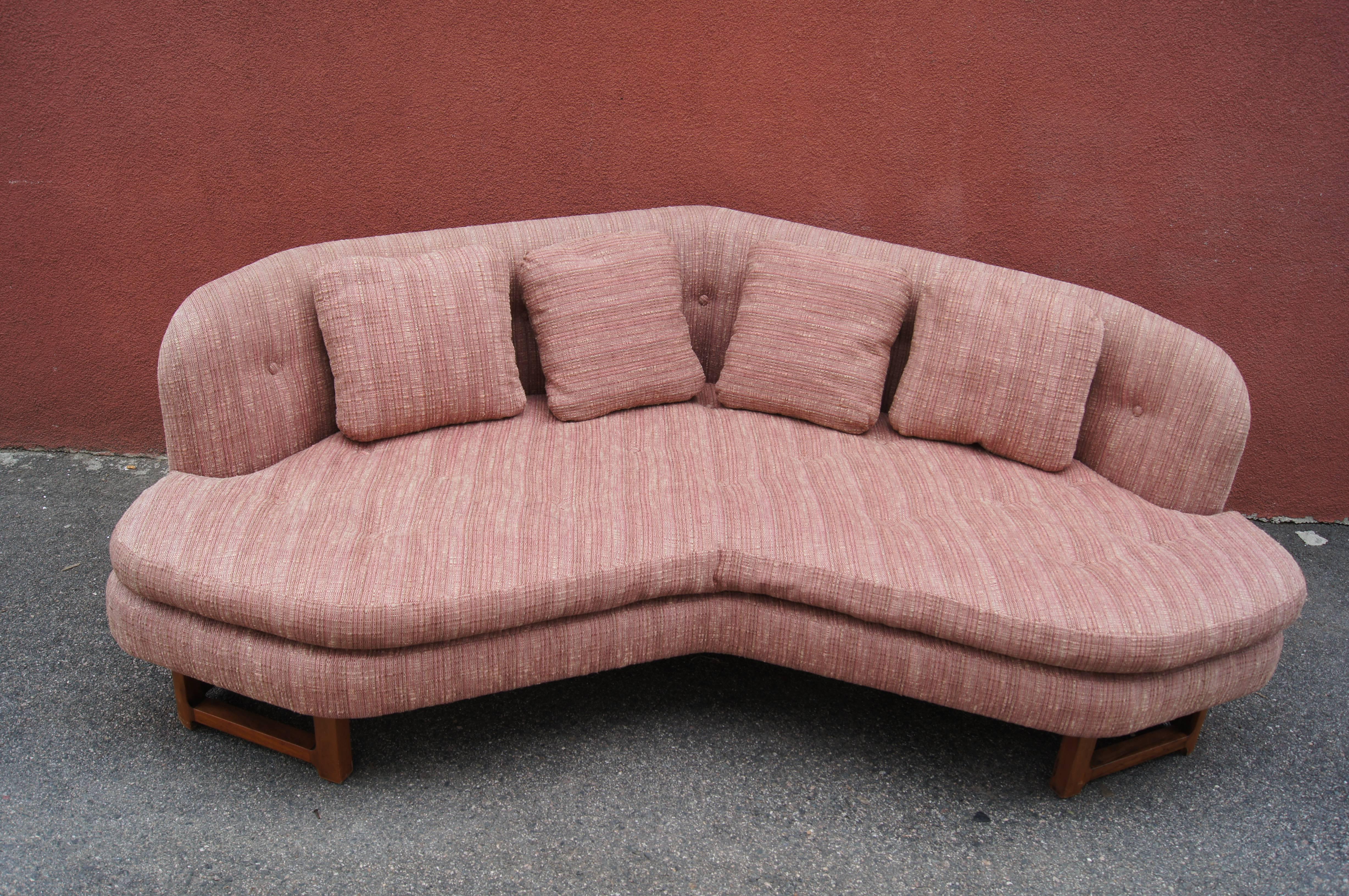 Janus Sofa, Model 6329, by Edward Wormley for Dunbar In Good Condition In Dorchester, MA