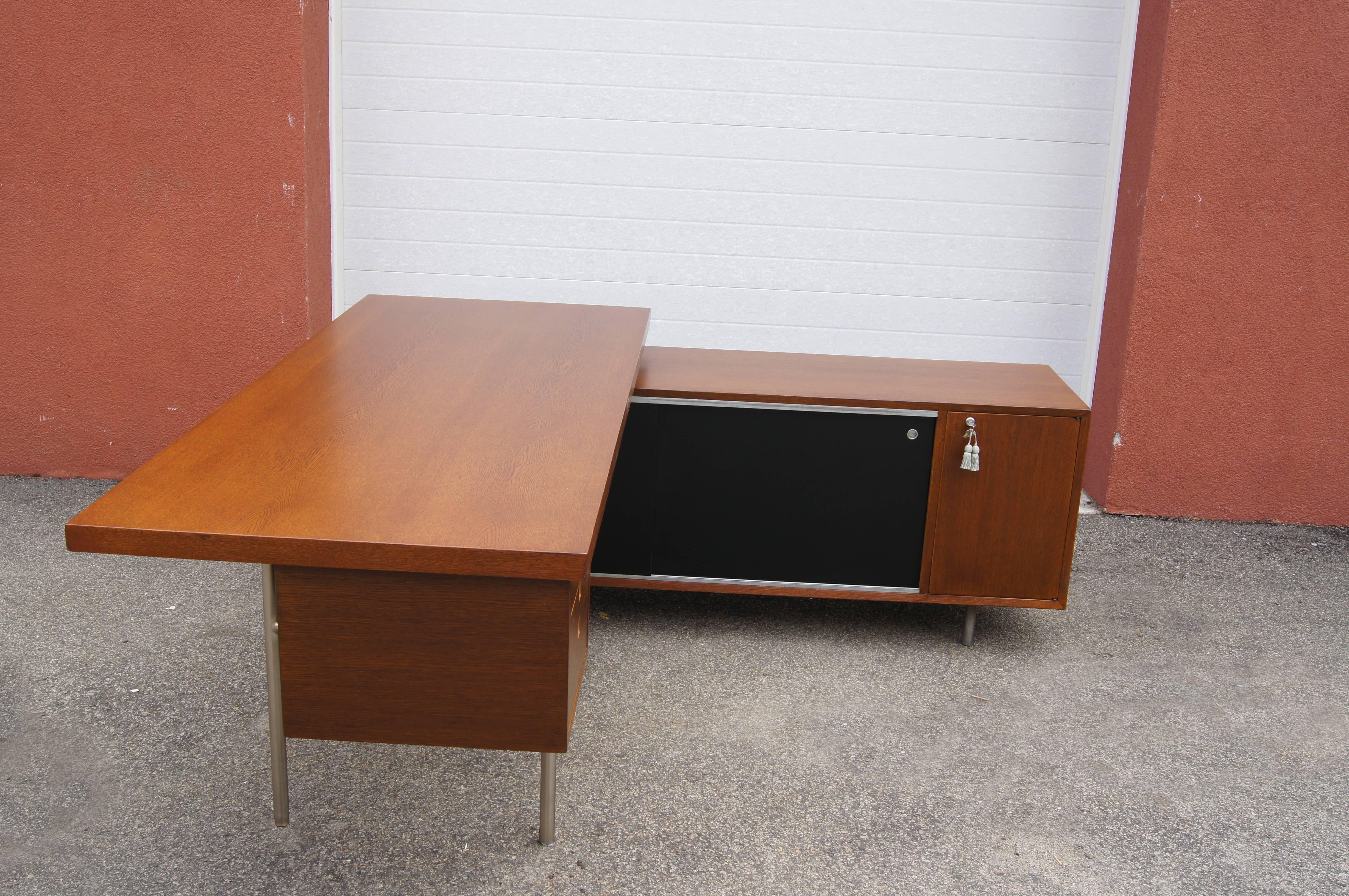 Walnut EOG Desk with Storage Unit by George Nelson for Herman Miller 1