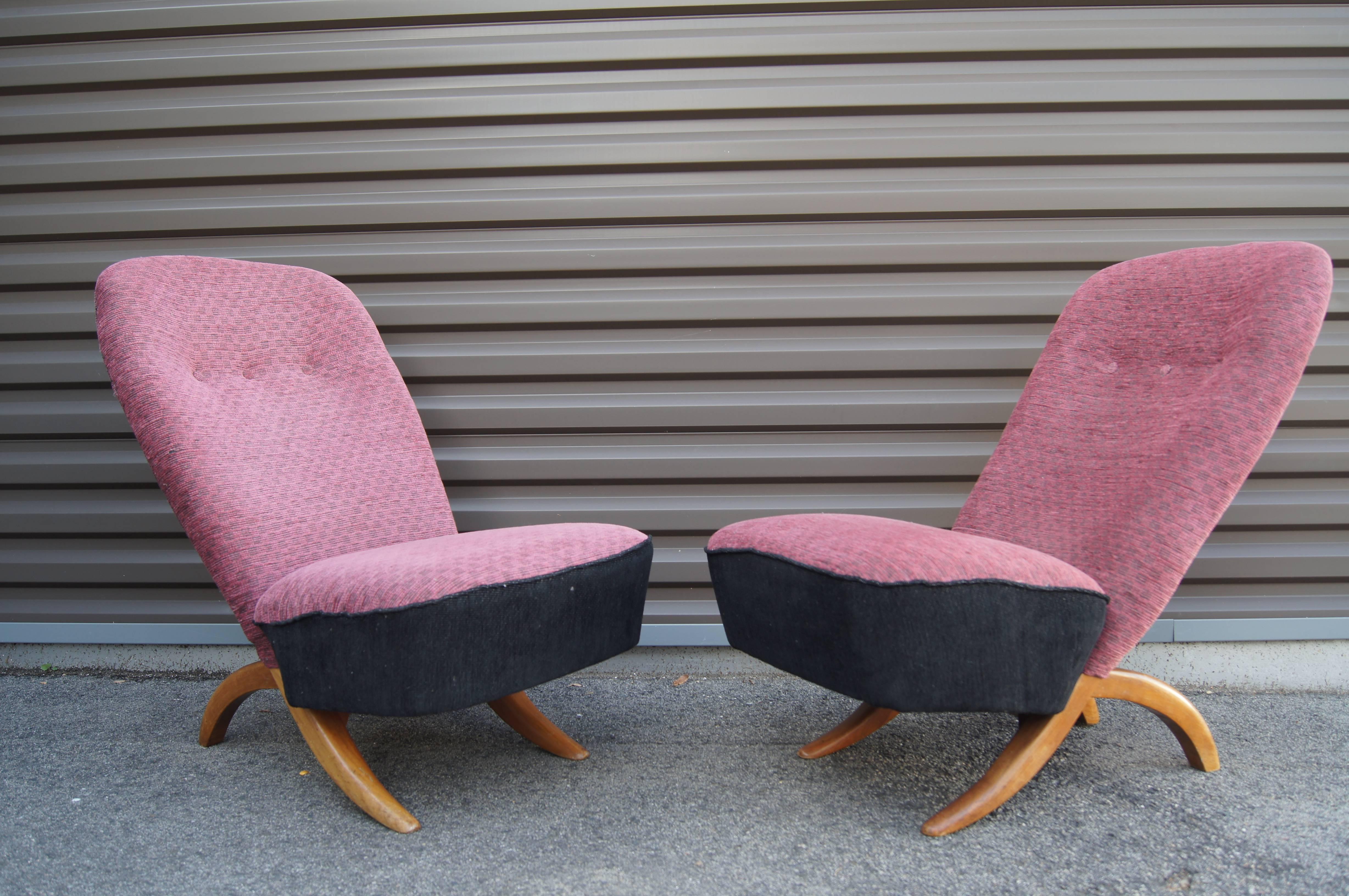 Pair of Congo Chairs by Theo Ruth for Artifort at 1stDibs