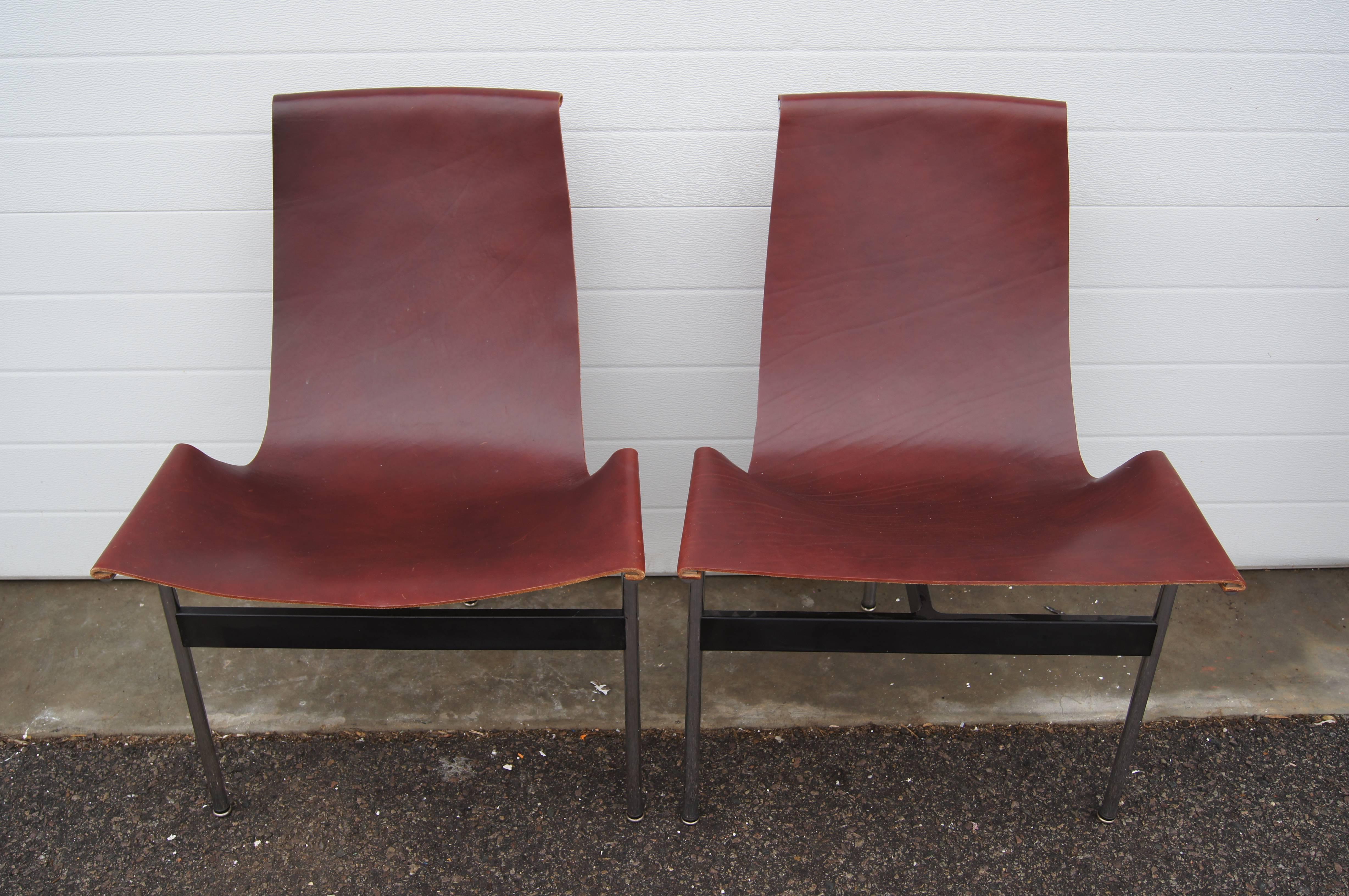 Laqué Paire de chaises d'appoint en T de Katavolos, Littell & Kelley pour Laverne International en vente