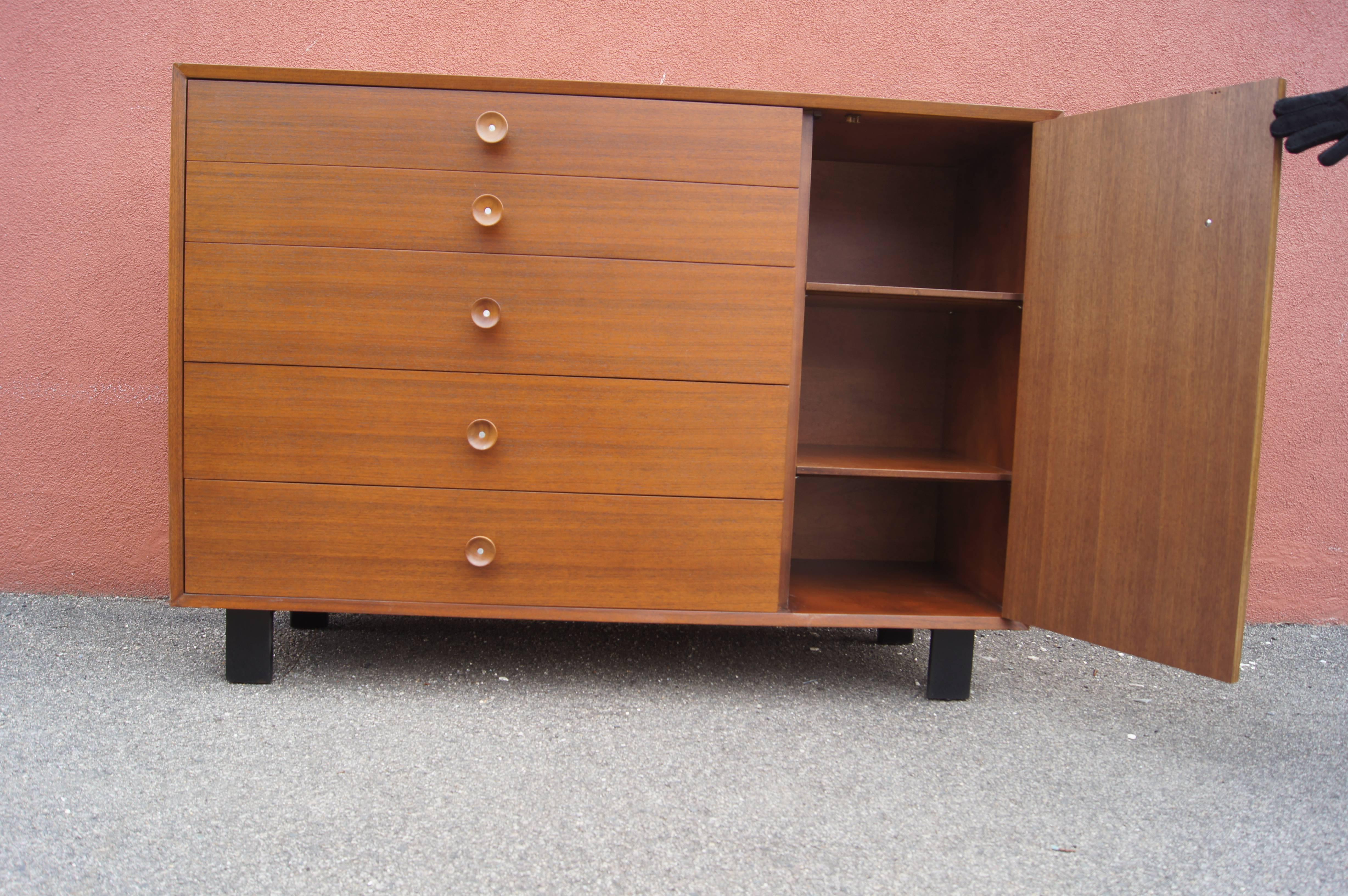 Mid-20th Century Walnut Dresser or Cabinet, Model 4935 by George Nelson for Herman Miller
