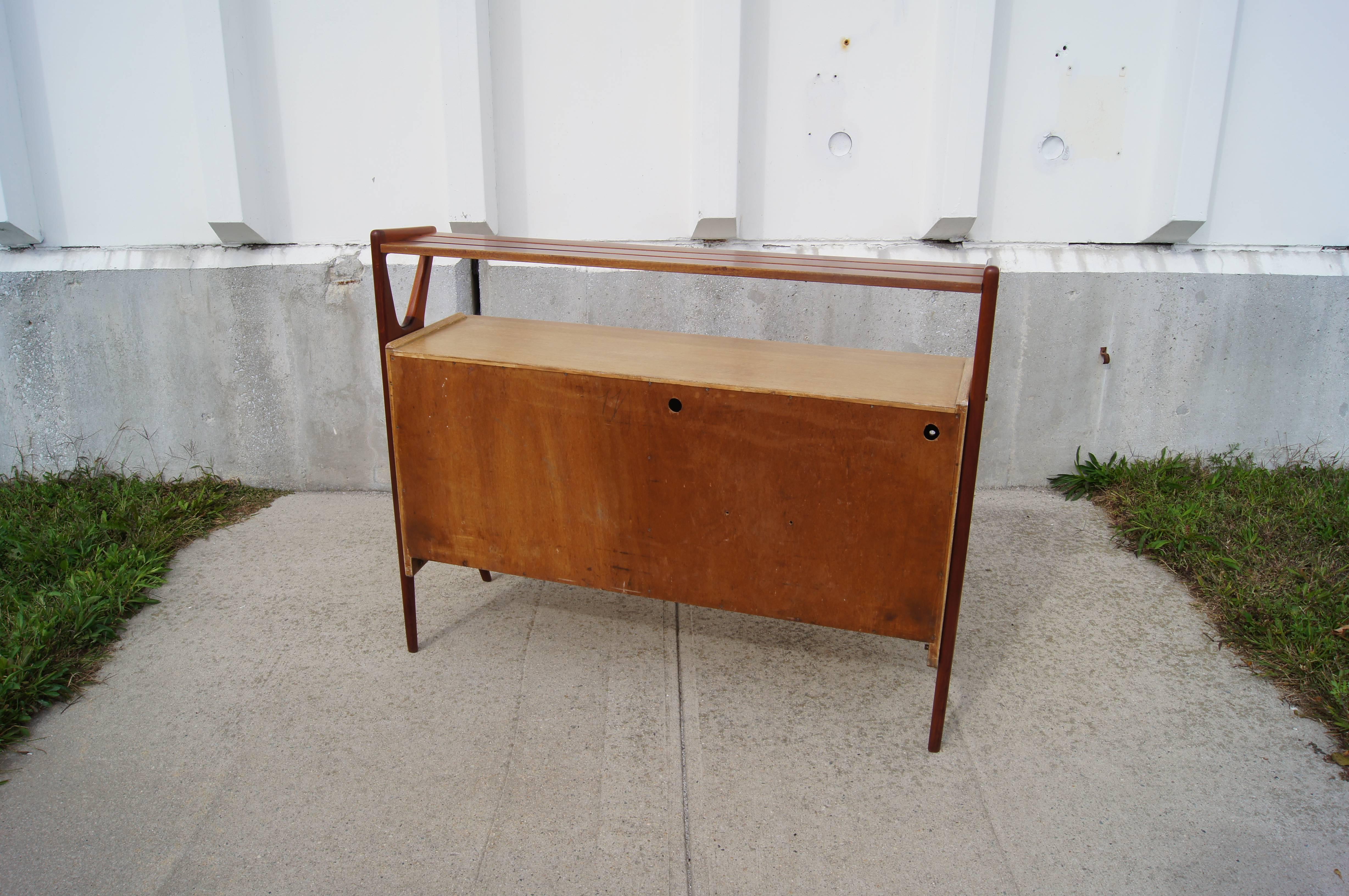 20th Century Cerused Oak and Mahogany Bar Cabinet by Louis Paolozzi for René Godfroid For Sale