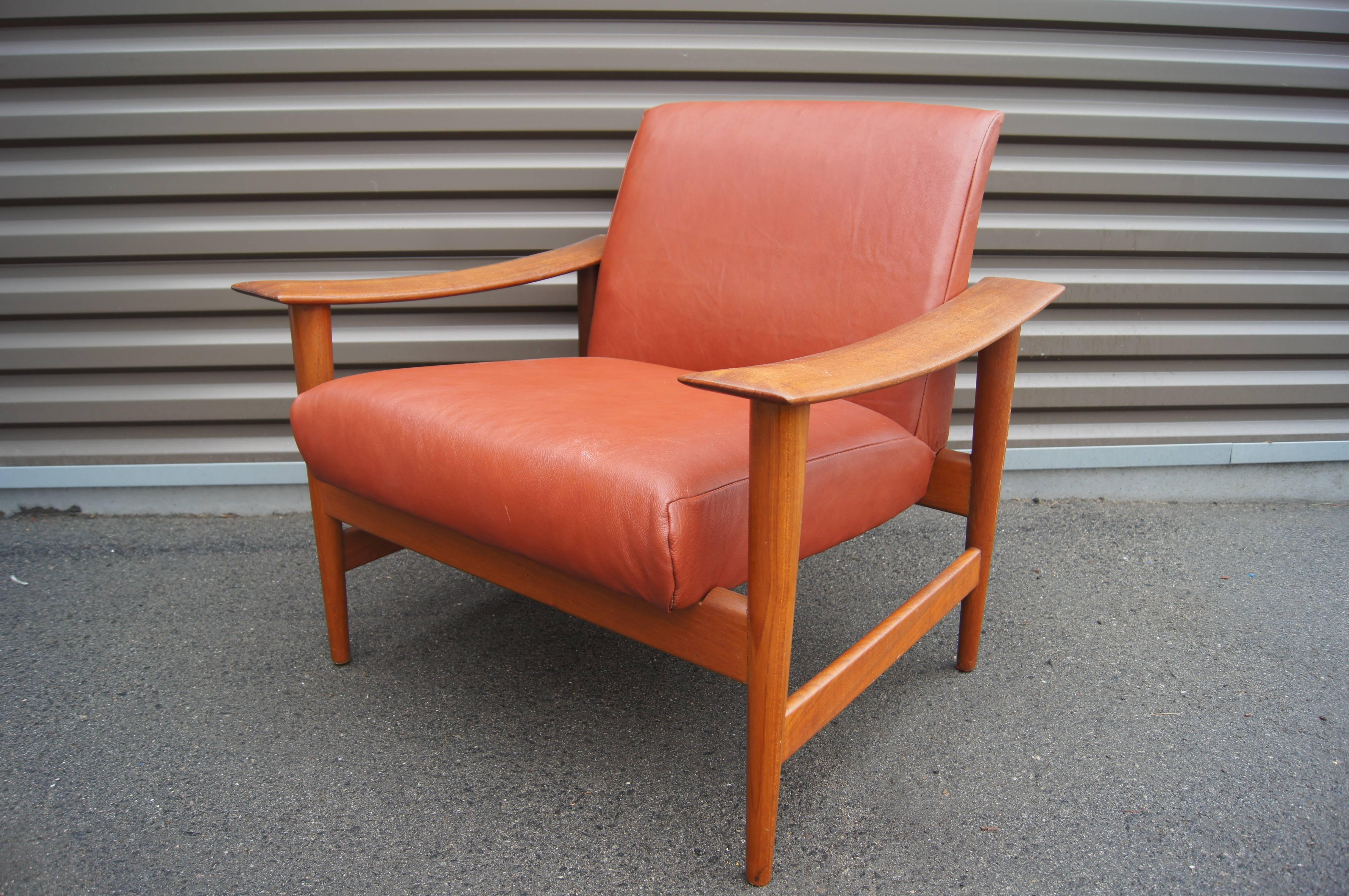 Scandinavian Modern Danish Modern Leather and Teak Lounge Chair in the Style of Illum Wikkelsø