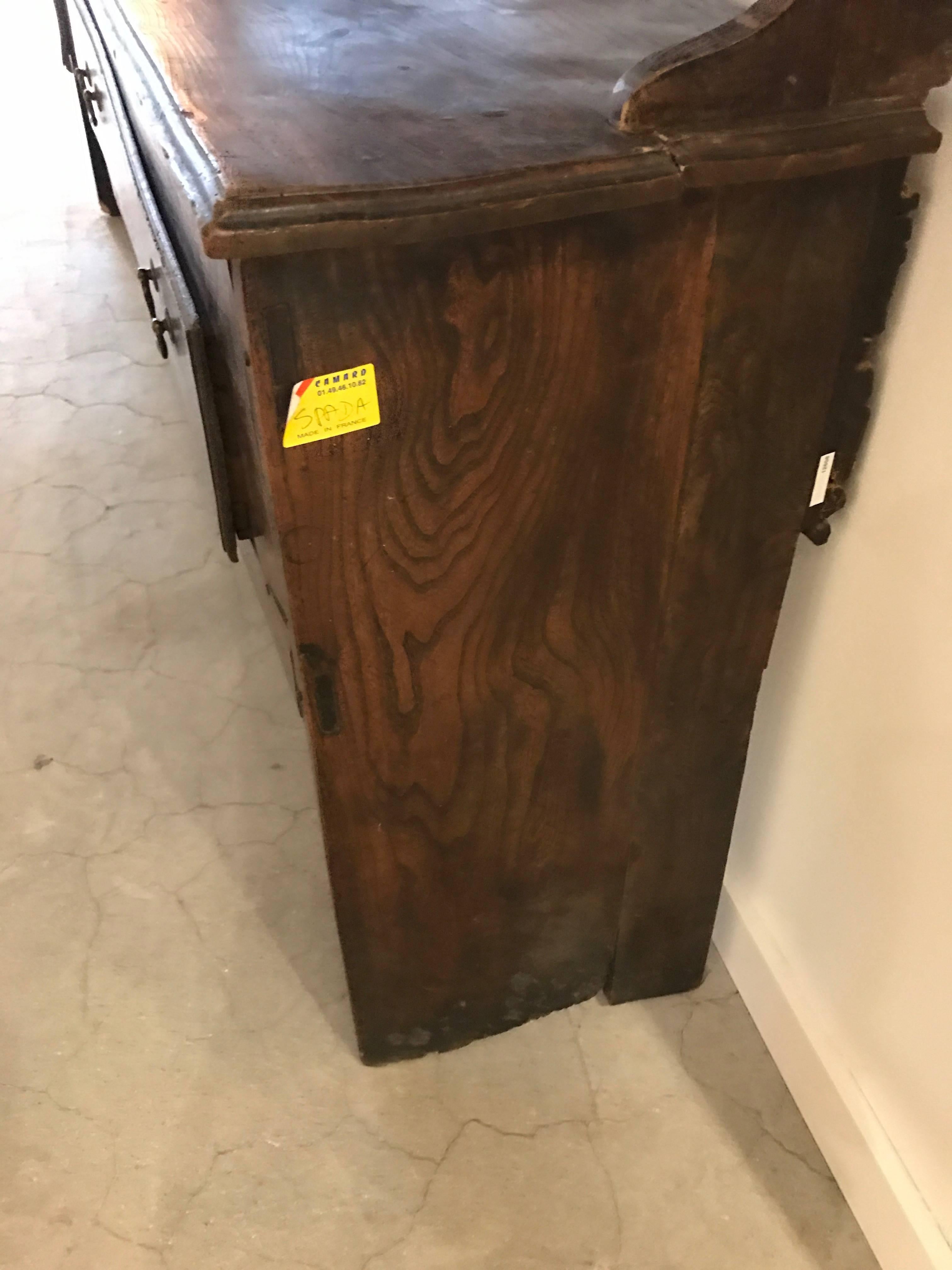 Early 18th Century Primitive Oak Welsh Dresser For Sale 2