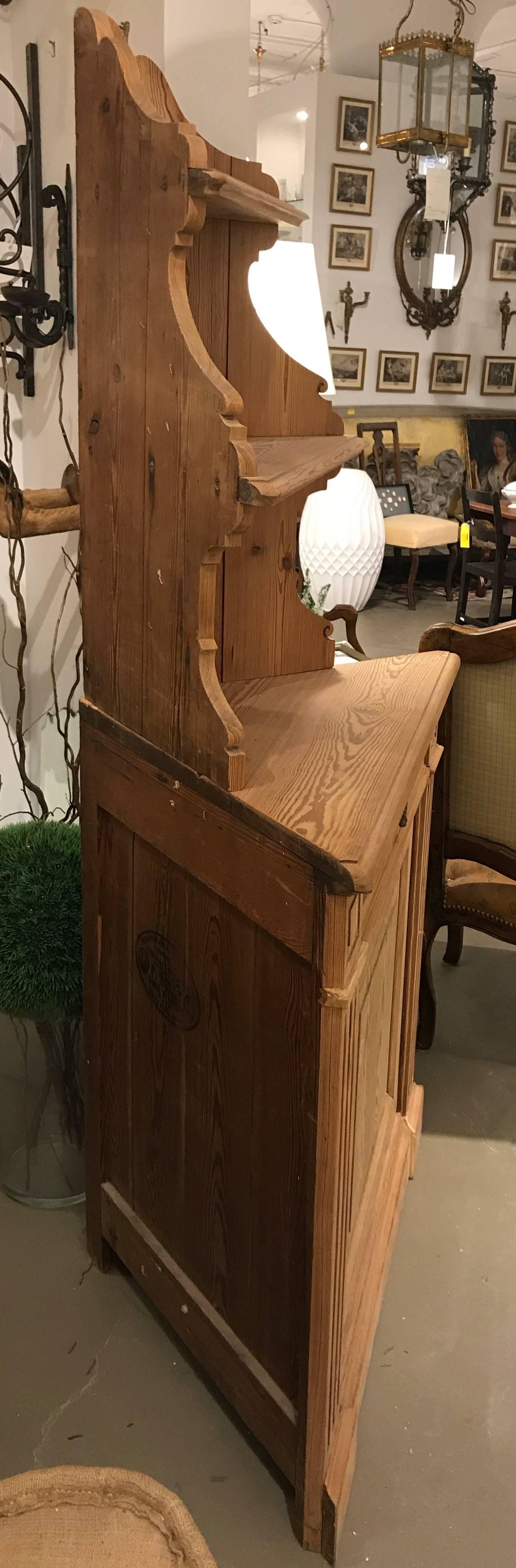 Pitch Pine Corner Cabinet In Excellent Condition In Boston, MA