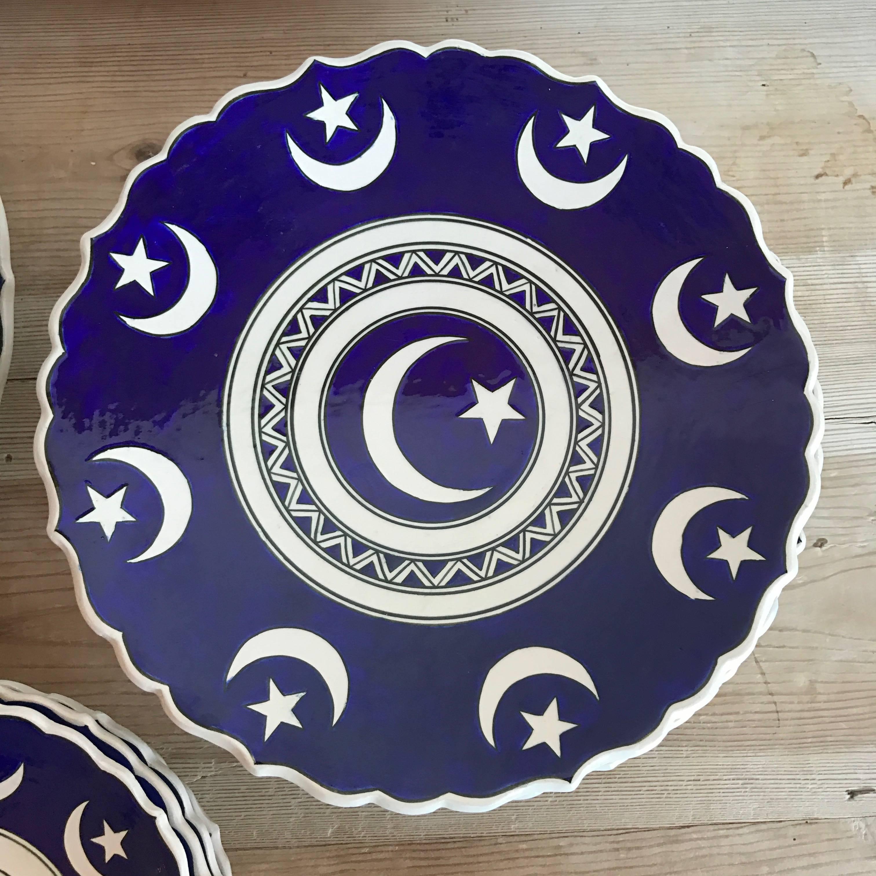 Set of 12 Hand-Painted Turkish Plates In Excellent Condition In Boston, MA