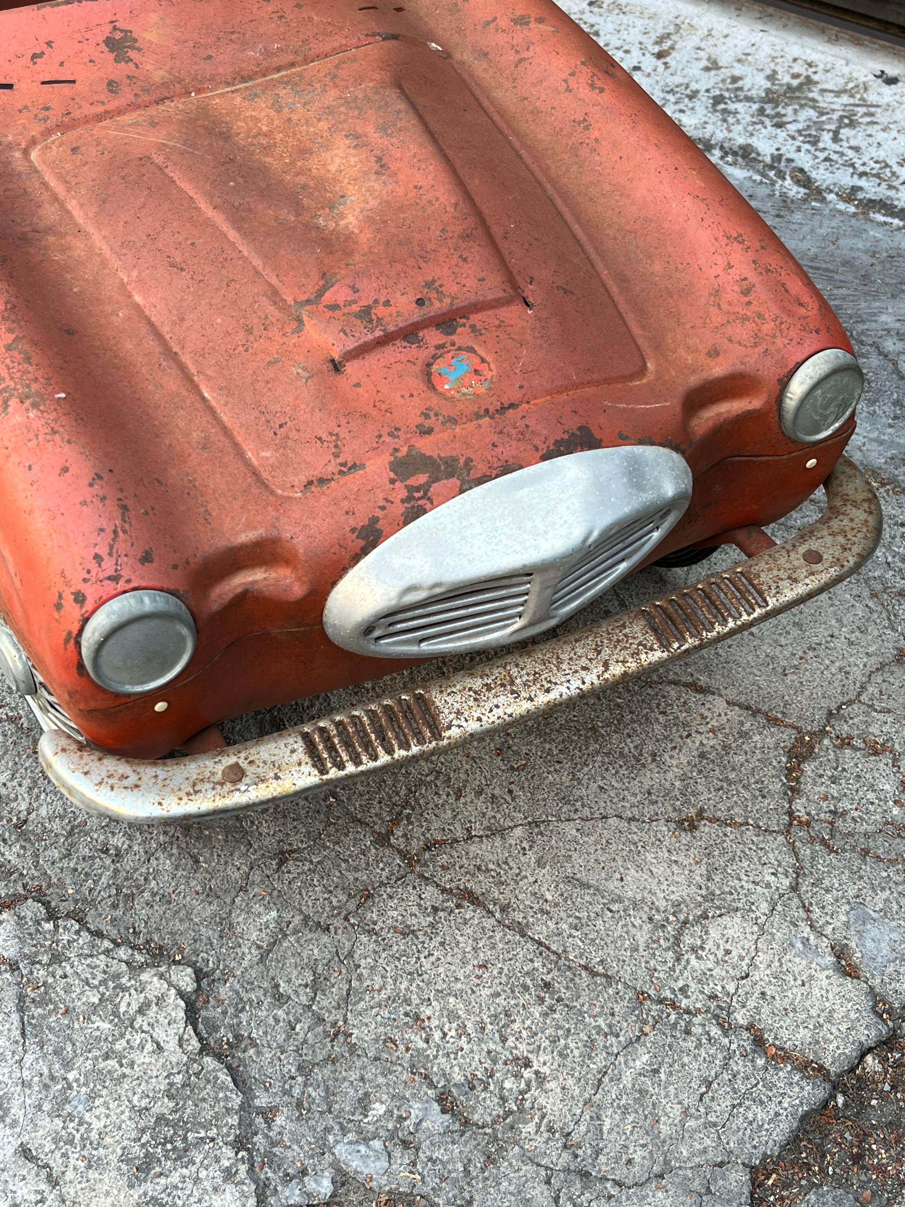 Voiture à pédales Giordani modèle Studebaker, fabriquée en Italie dans les années 1950 en vente 6