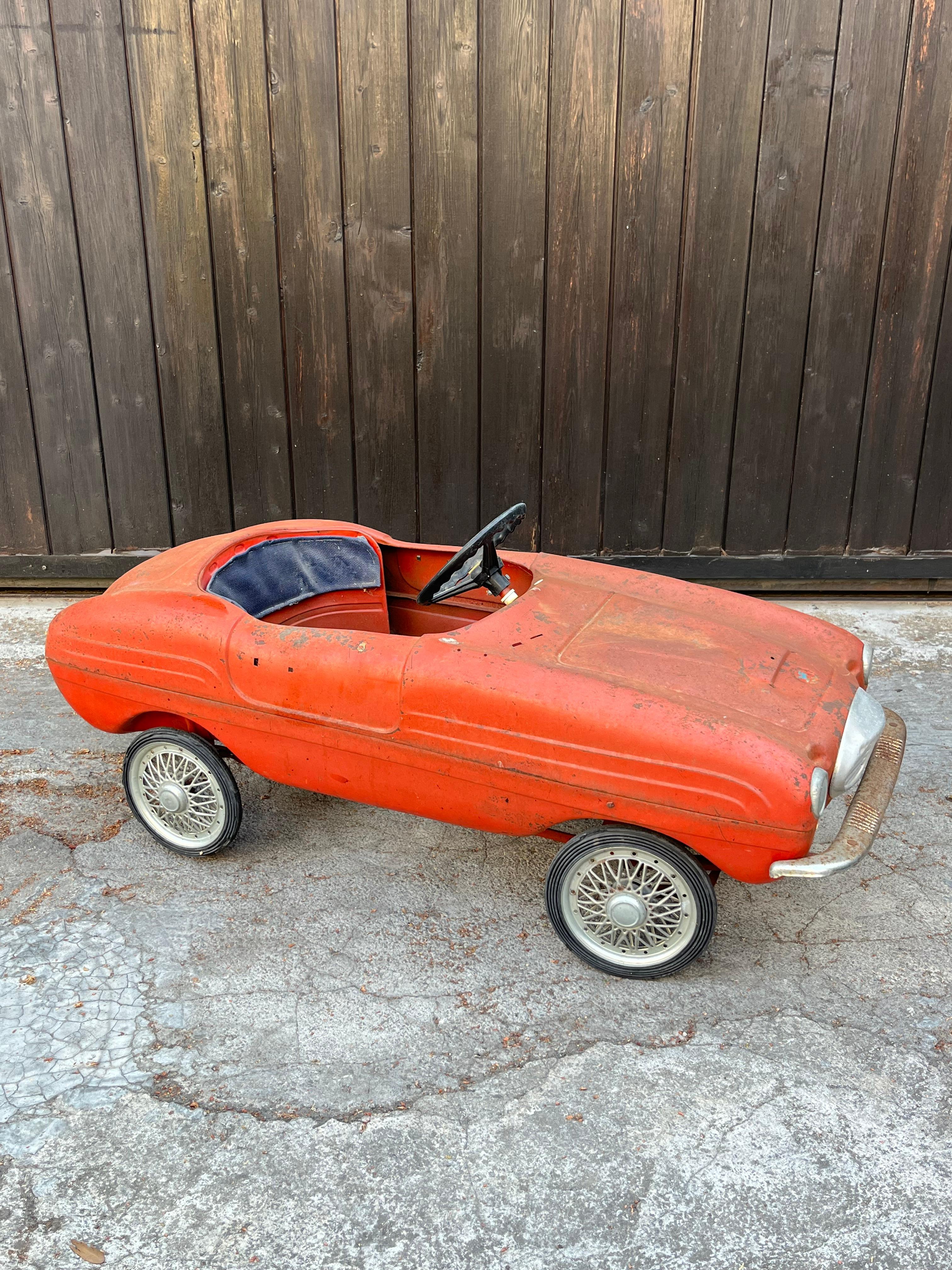 Voiture à pédales Giordani modèle Studebaker, fabriquée en Italie dans les années 1950 en vente 7