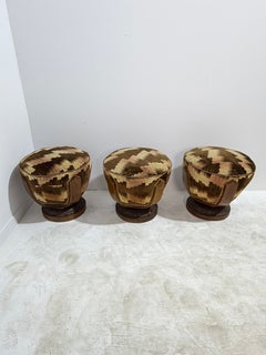 Set of 3 Italian Art Deco walnut and velvet poufs, original condition, 1940s