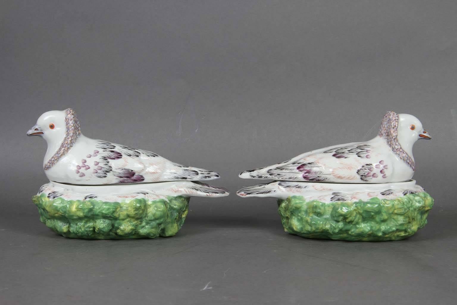 18th Century Pair of French Porcelain Dove on Nest Boxes