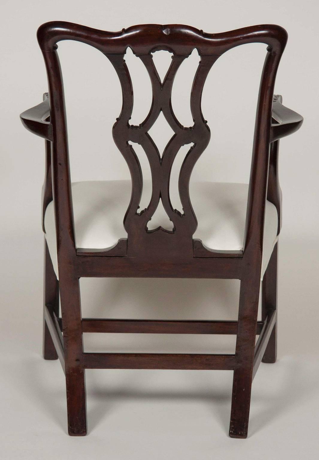 Set of Sixteen George III Style Mahogany Dining Chairs 5