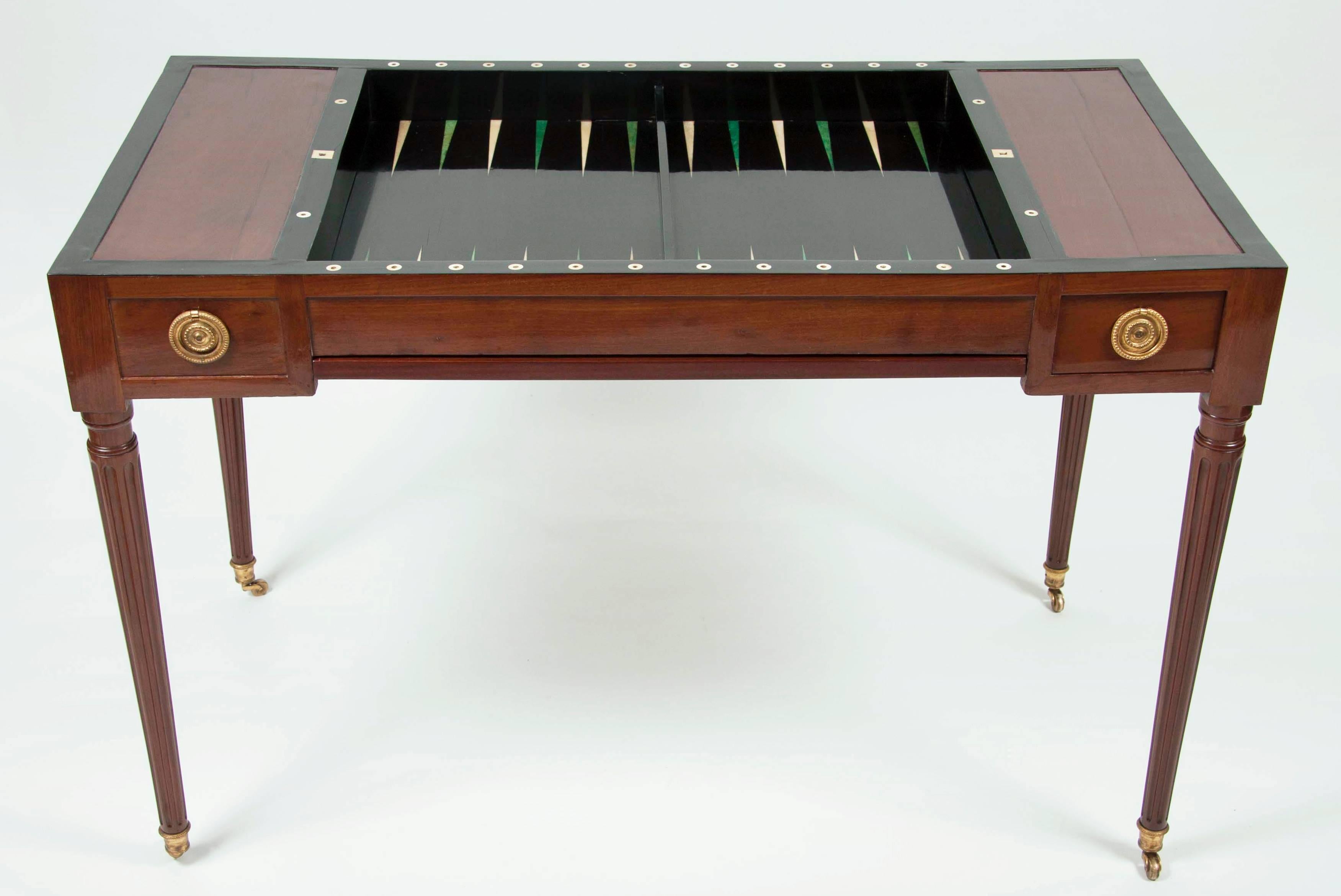 Fine Louis XVI Mahogany and Inlaid Tric Trac Table For Sale 1