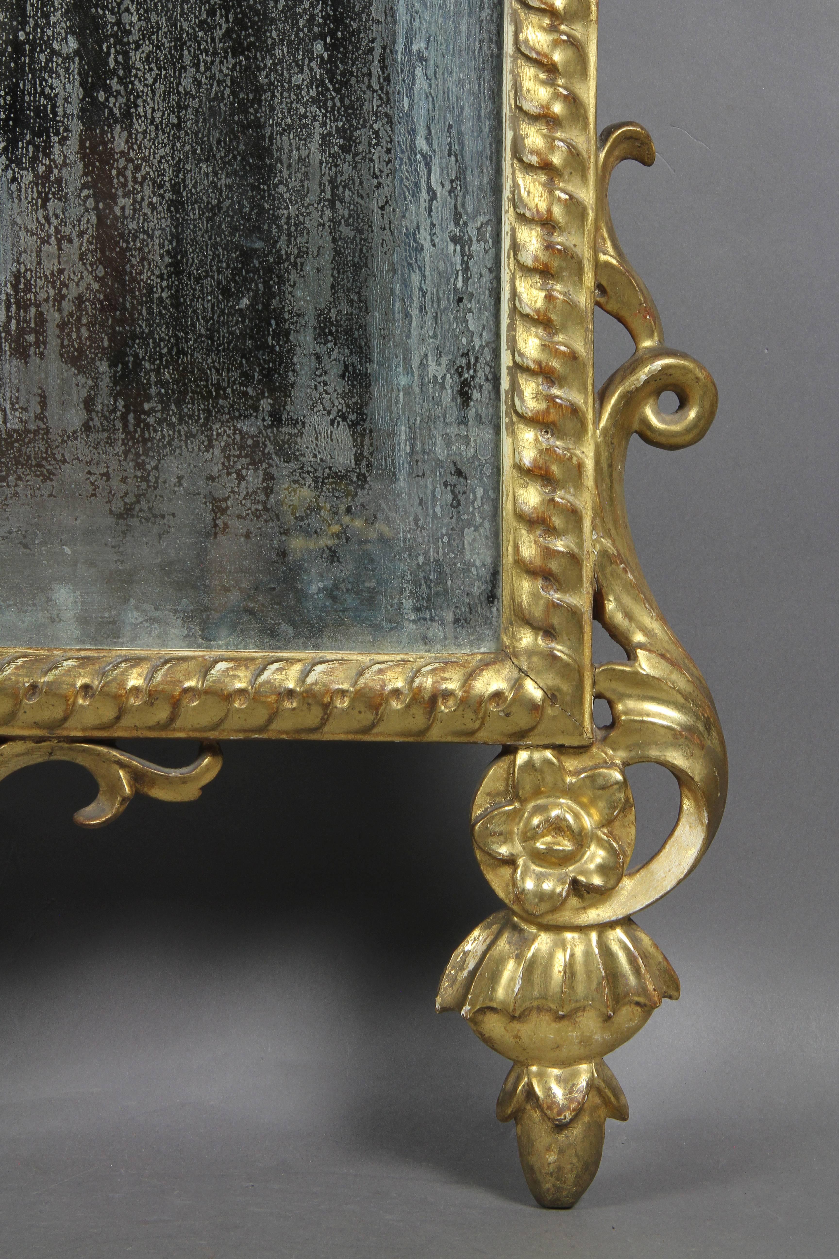 Italian Neoclassic Giltwood Mirror In Good Condition In Essex, MA