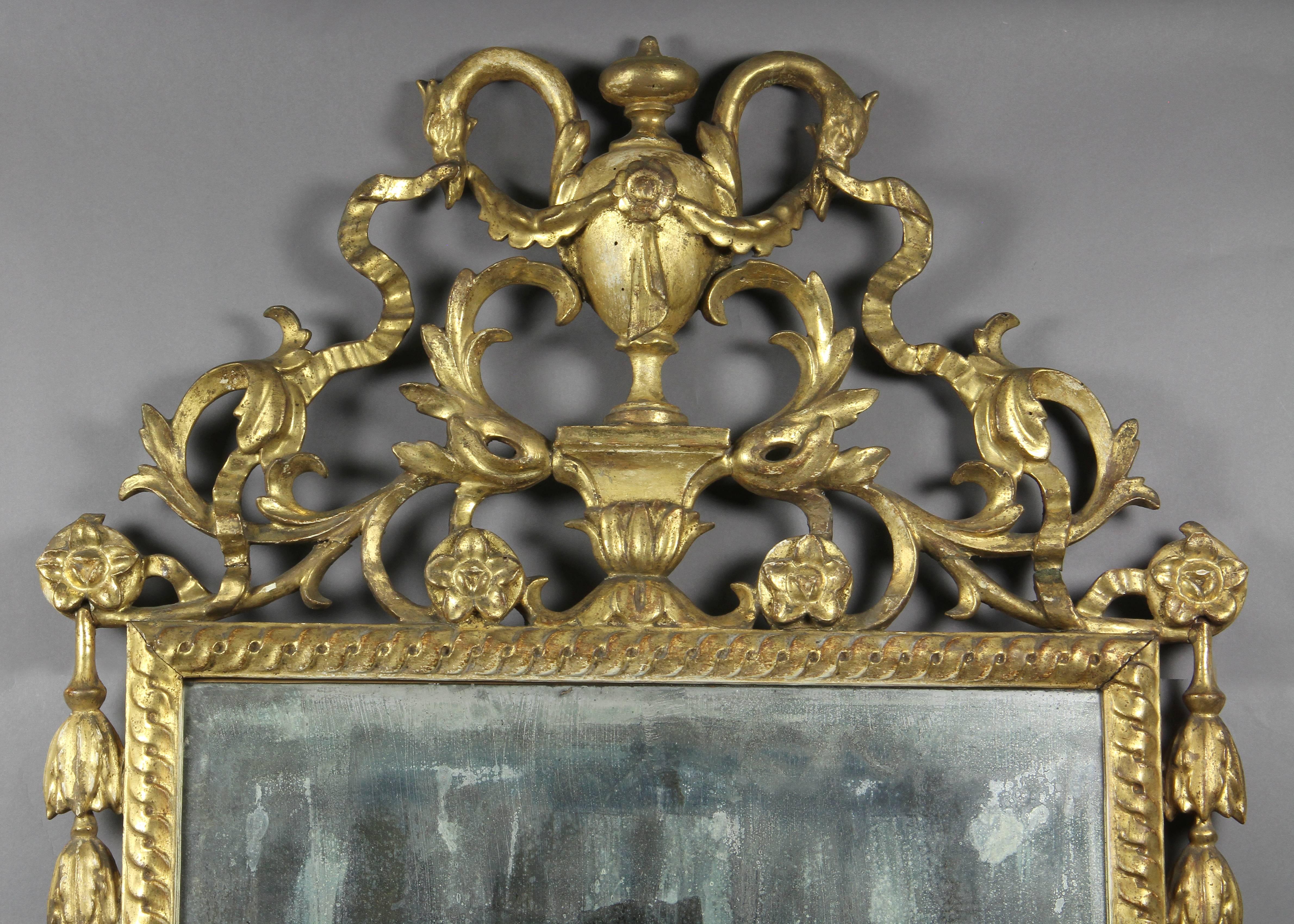 19th Century Italian Neoclassic Giltwood Mirror