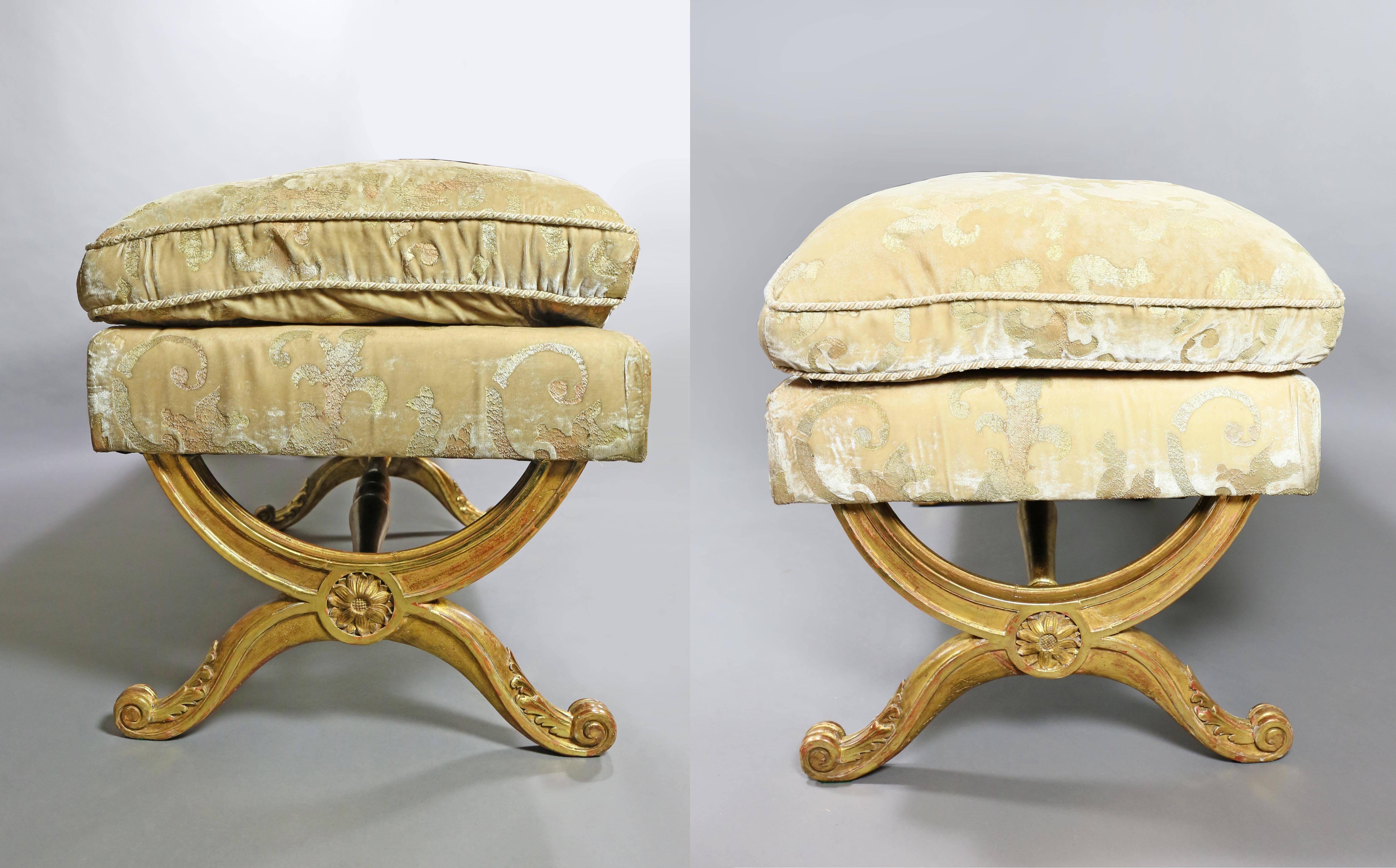 Pair of Louis XVI Style Giltwood Benches with Mirella Spinella Upholstery In Good Condition In Essex, MA