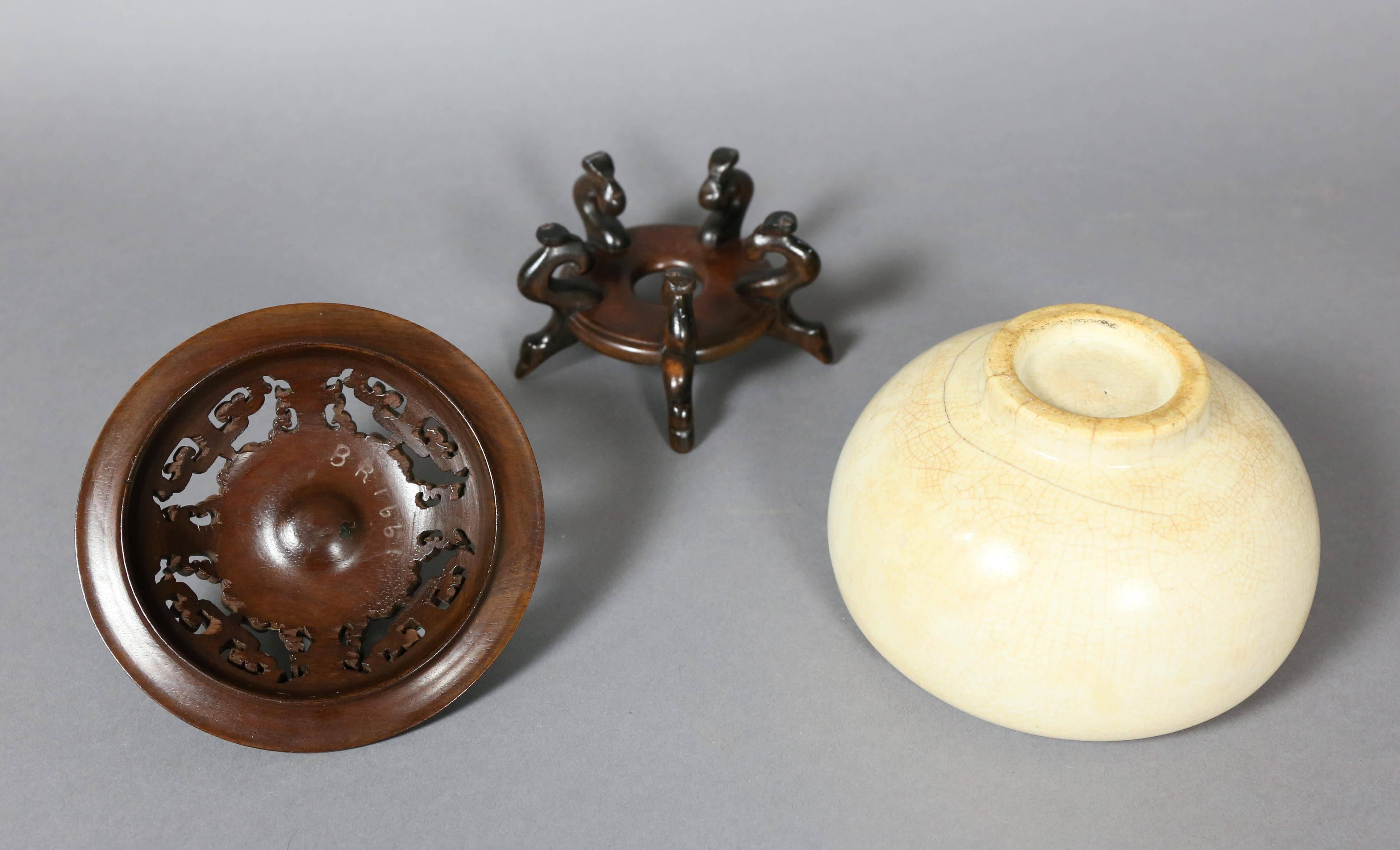Chinese Ming Porcelain Bowl 4