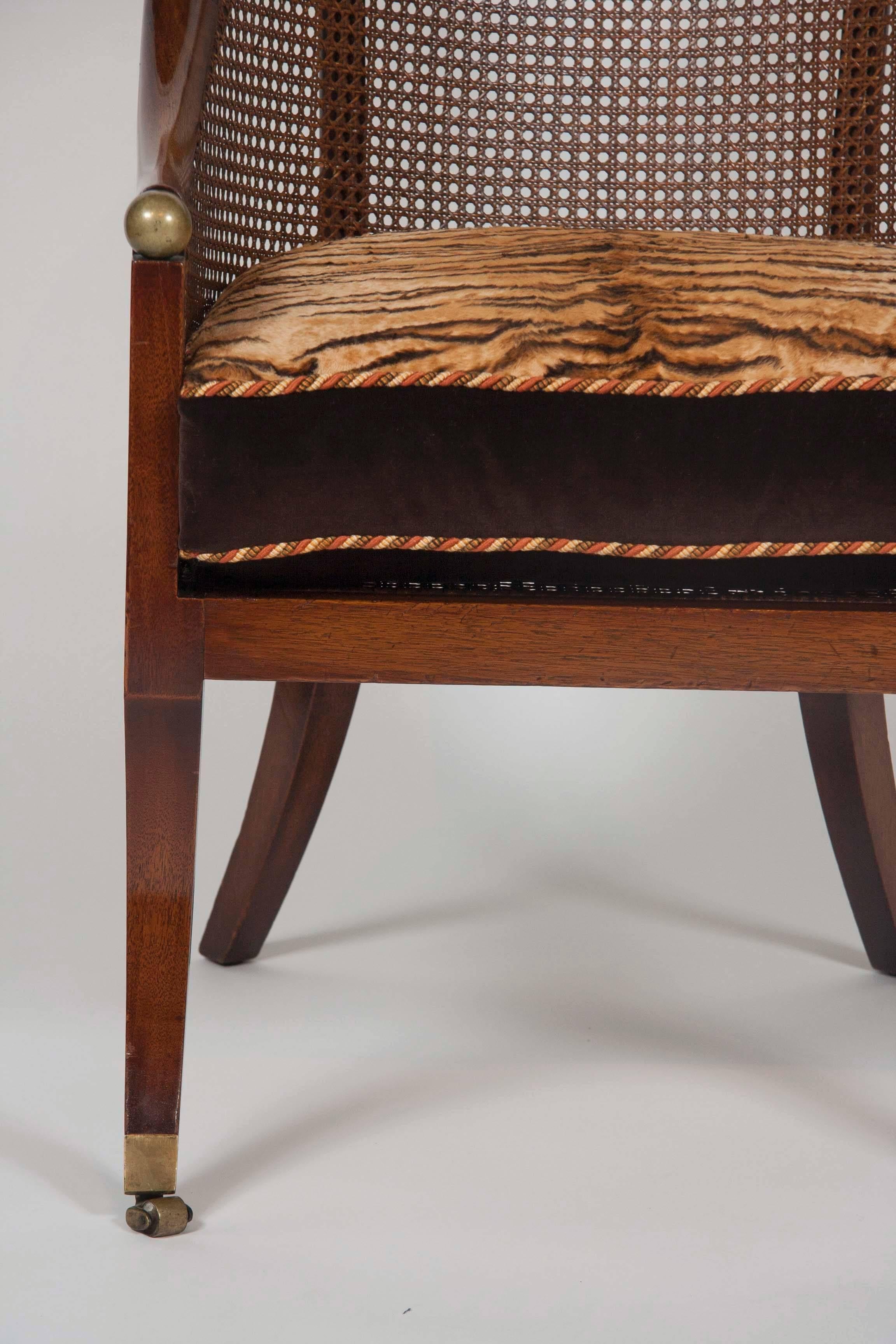 Pair of Regency Style Mahogany Tub Chairs 2